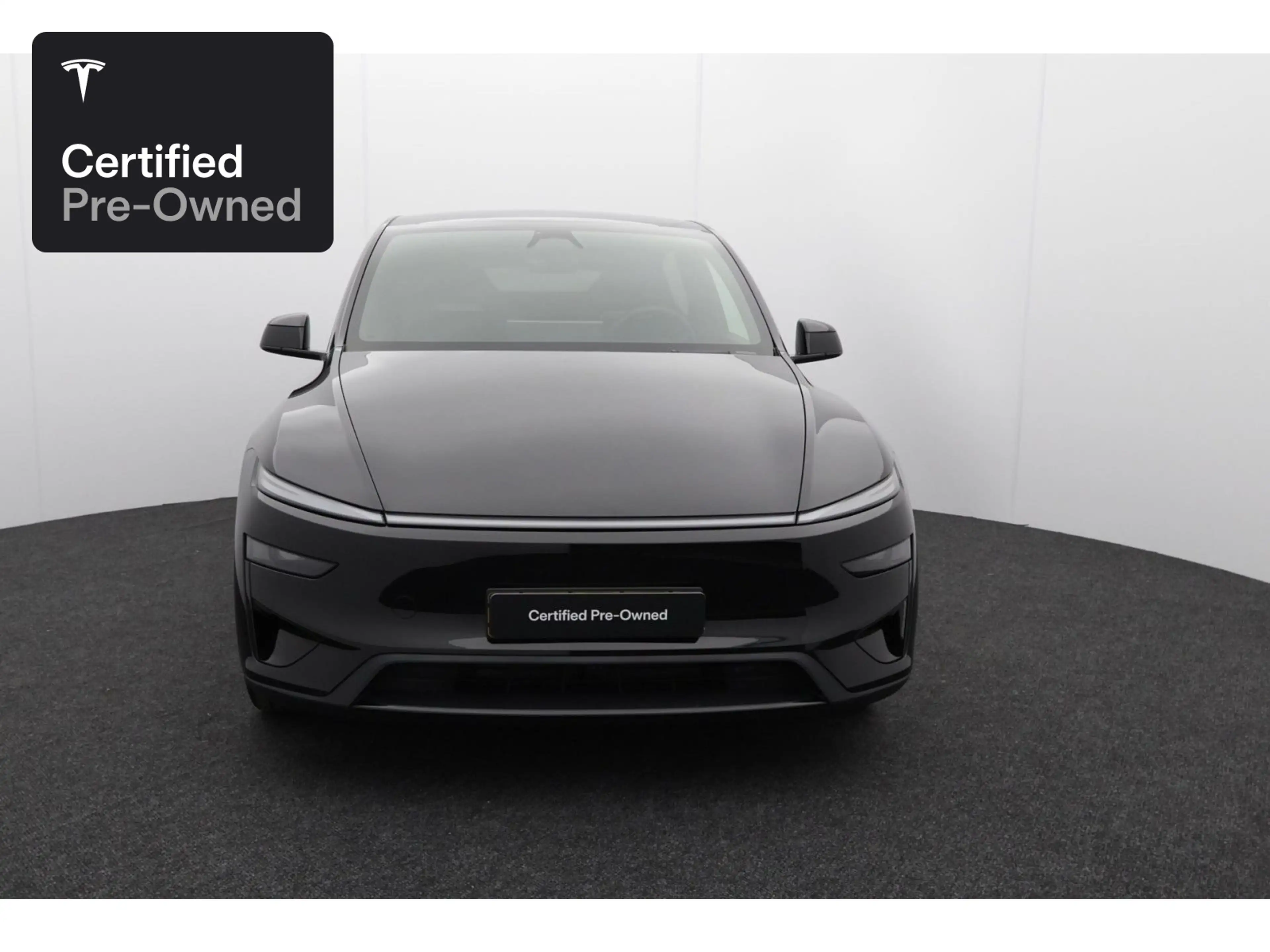 Tesla Model Y Performance "Certified Pre-Owned" — photo 4
