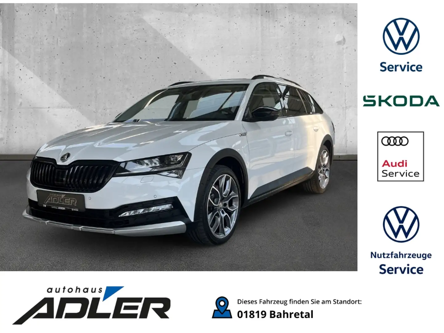Skoda Superb Combi Scout 4x4 2.0TSI STDHZ AHK VC PANO Wit - 1