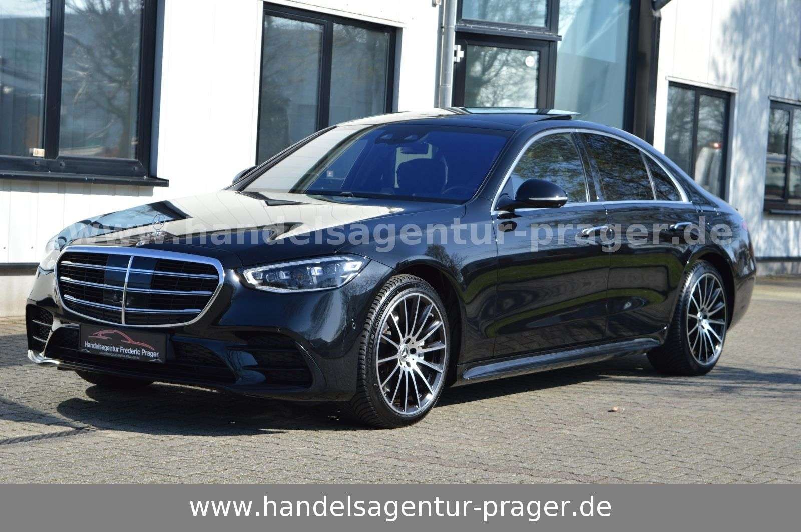 Second hand Mercedes Benz S-Class 