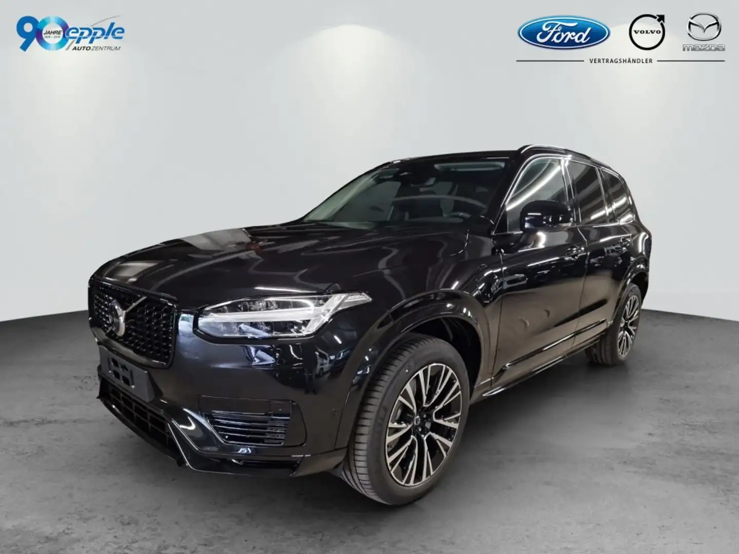 Volvo XC90 T8 AWD Plug-in Hybrid Plus Dark (L) Schwarz - 1