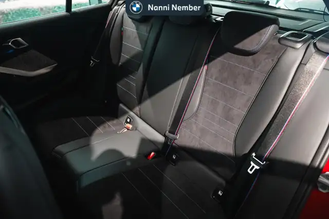 BMW 1 Series view 15