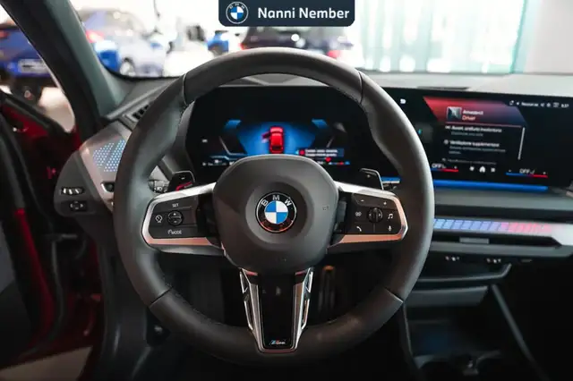 BMW 1 Series view 9