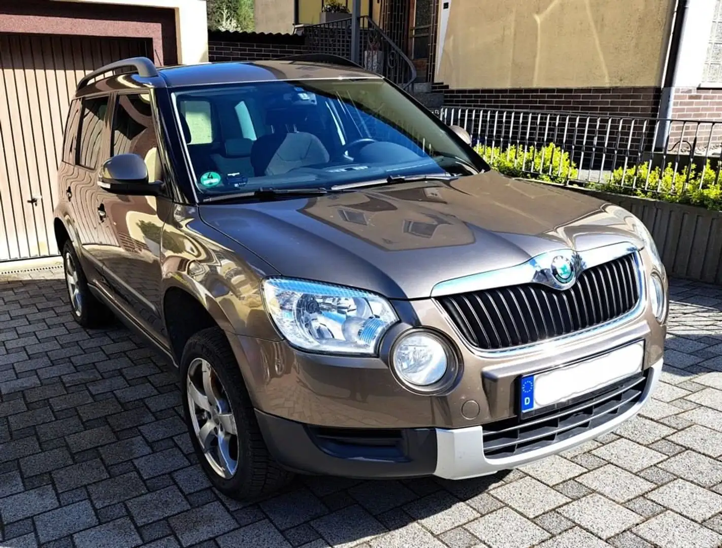 Skoda Yeti Yeti 1.4 TSI Ambition Green tec PLUS EDITION Marrón - 1