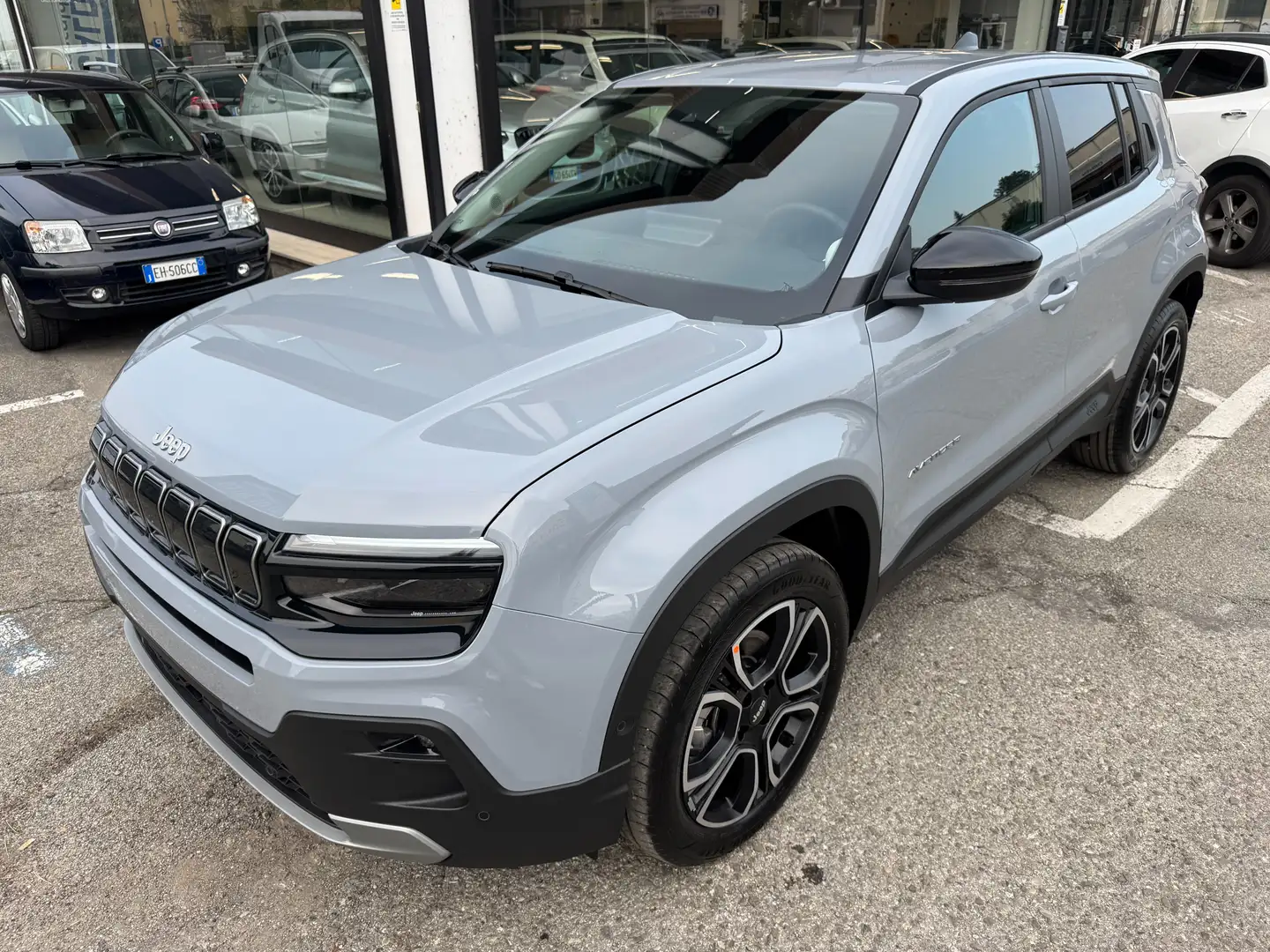 Jeep Avenger 1.2 turbo e-hybrid mhev Summit fwd 110cv edct6,0KM - 1