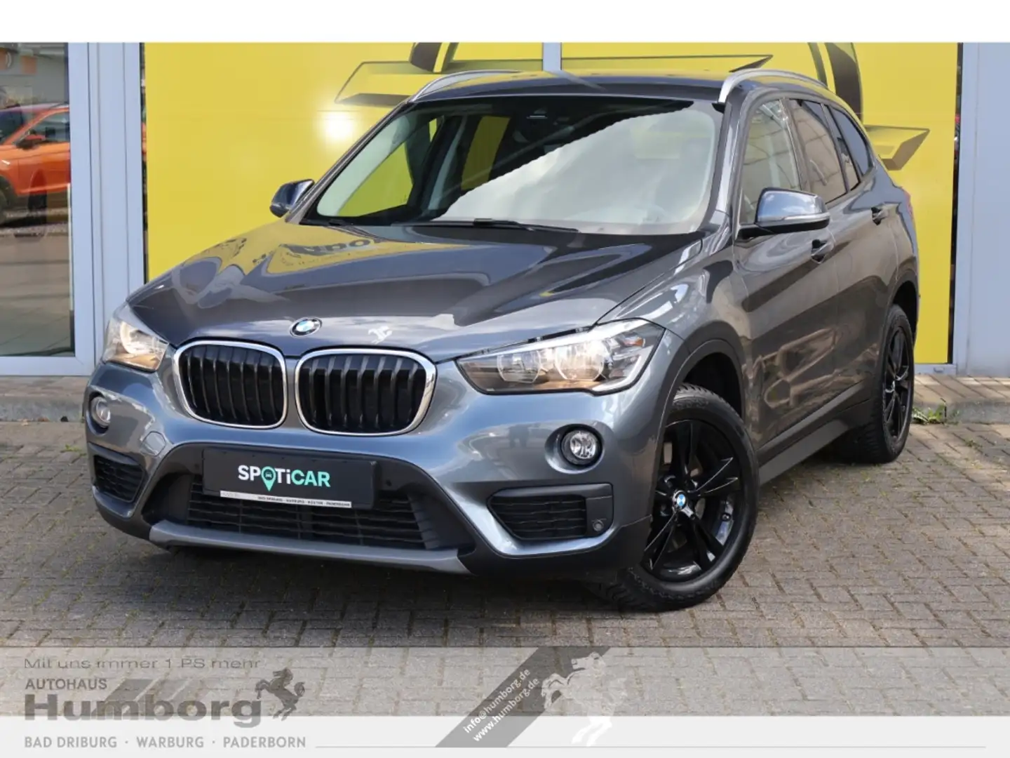 BMW X1 xDrive 20i Advantage Navi El. Heckklappe SHZ Rückf Grigio - 1