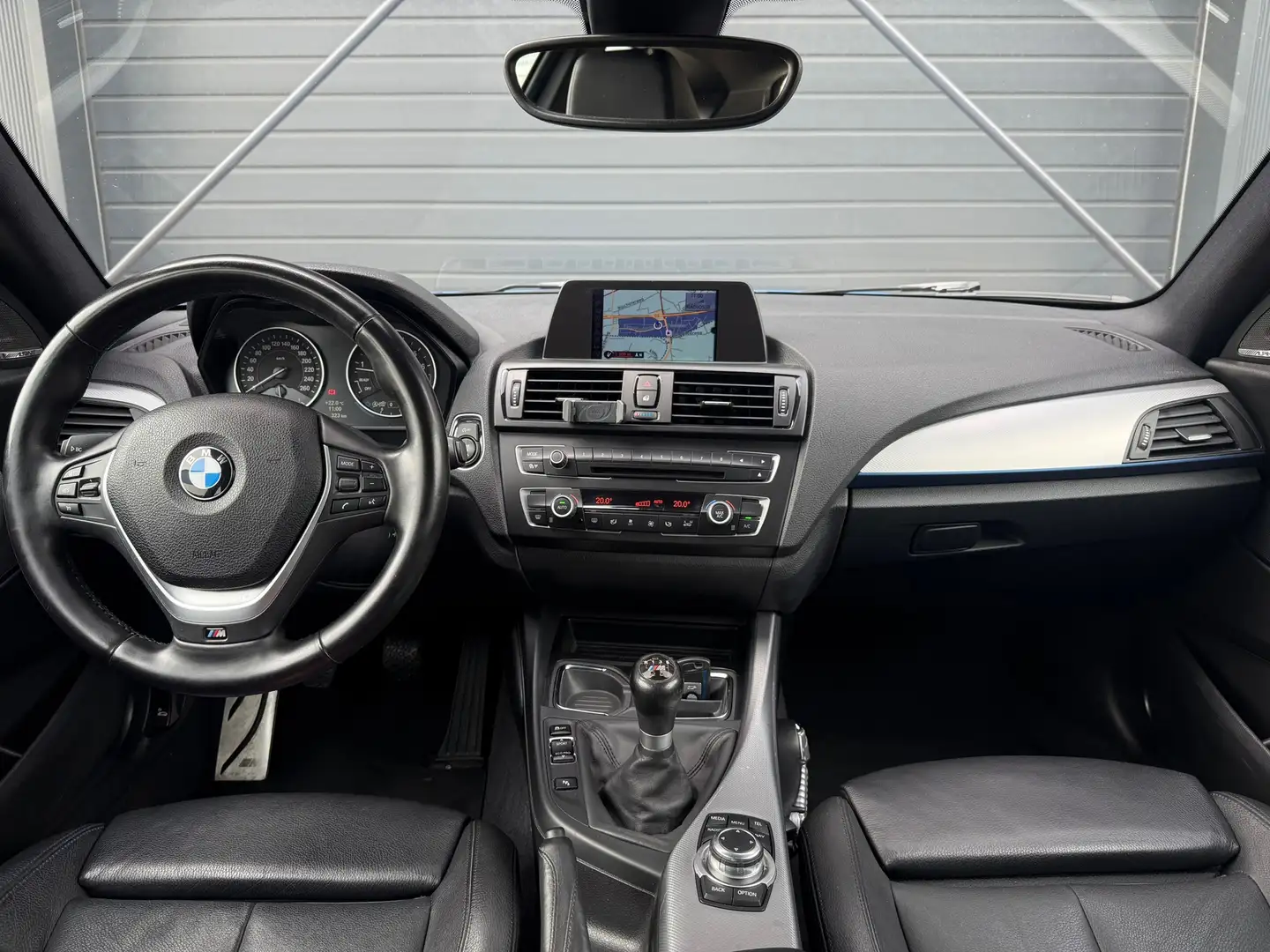 BMW 125 1-serie 125i Upgrade Edition, Sportonderstel, Lede Blauw - 2