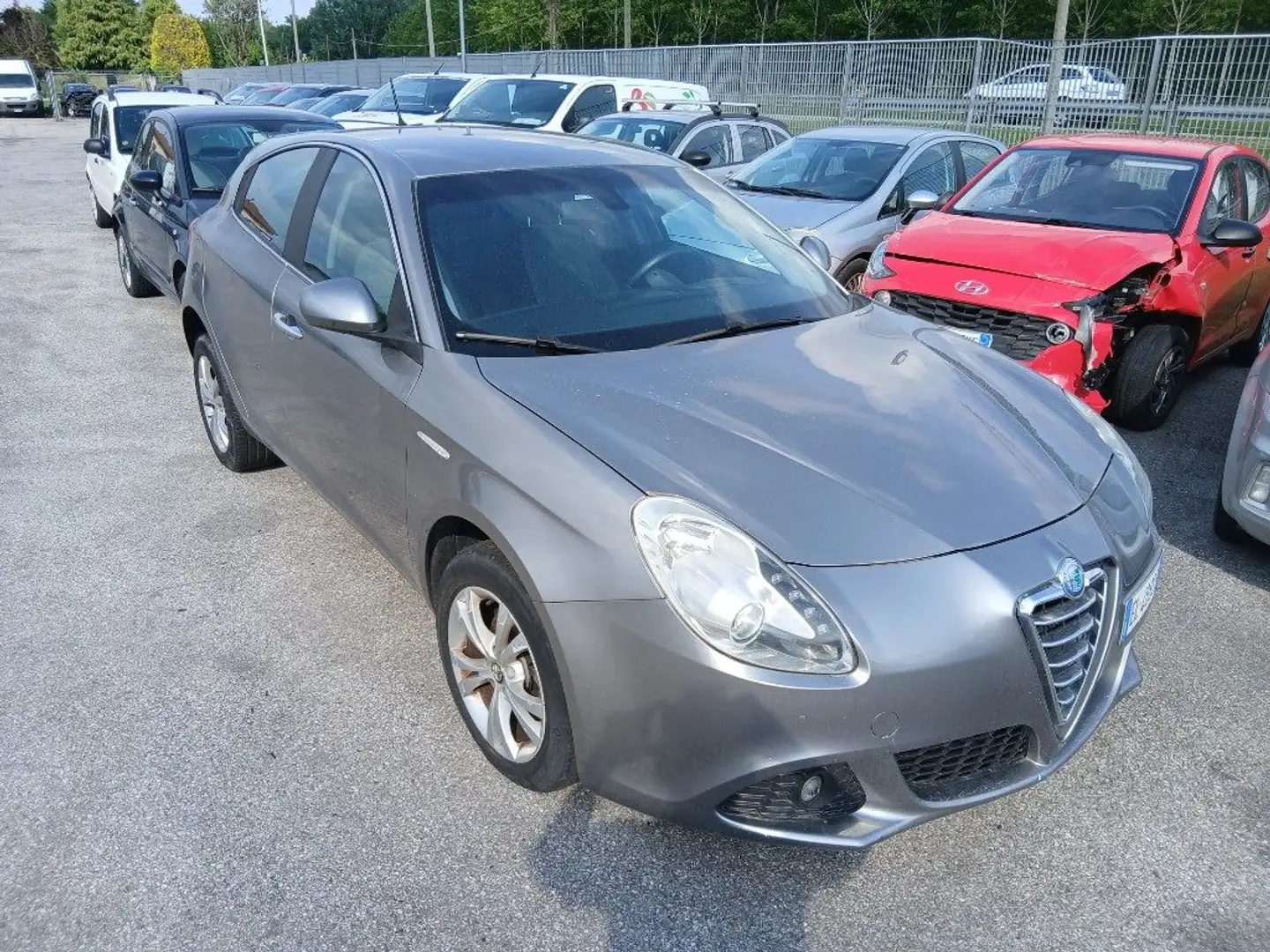 Alfa Romeo Giulietta 1.6 JTDm-2 105 CV Grigio - 1