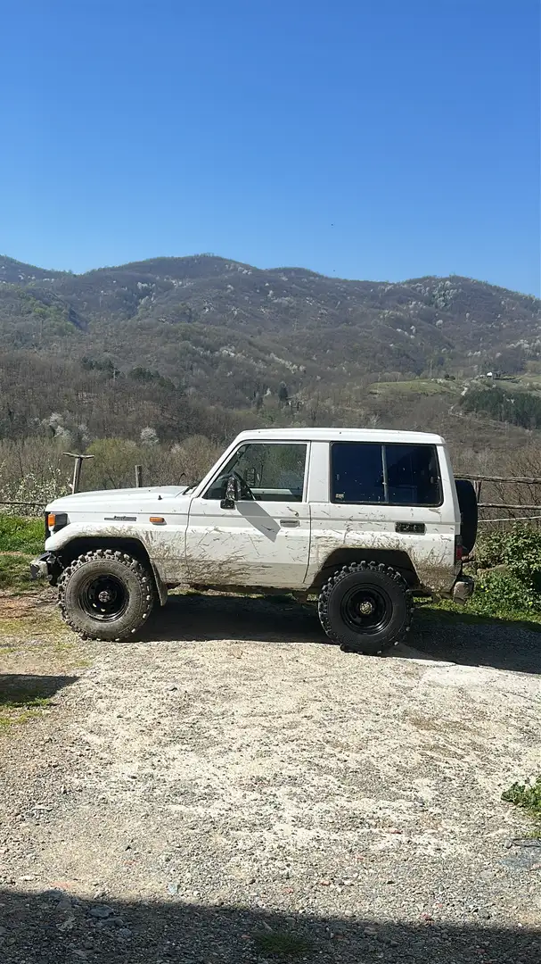Toyota Land Cruiser 3.5 BJ70 - 2