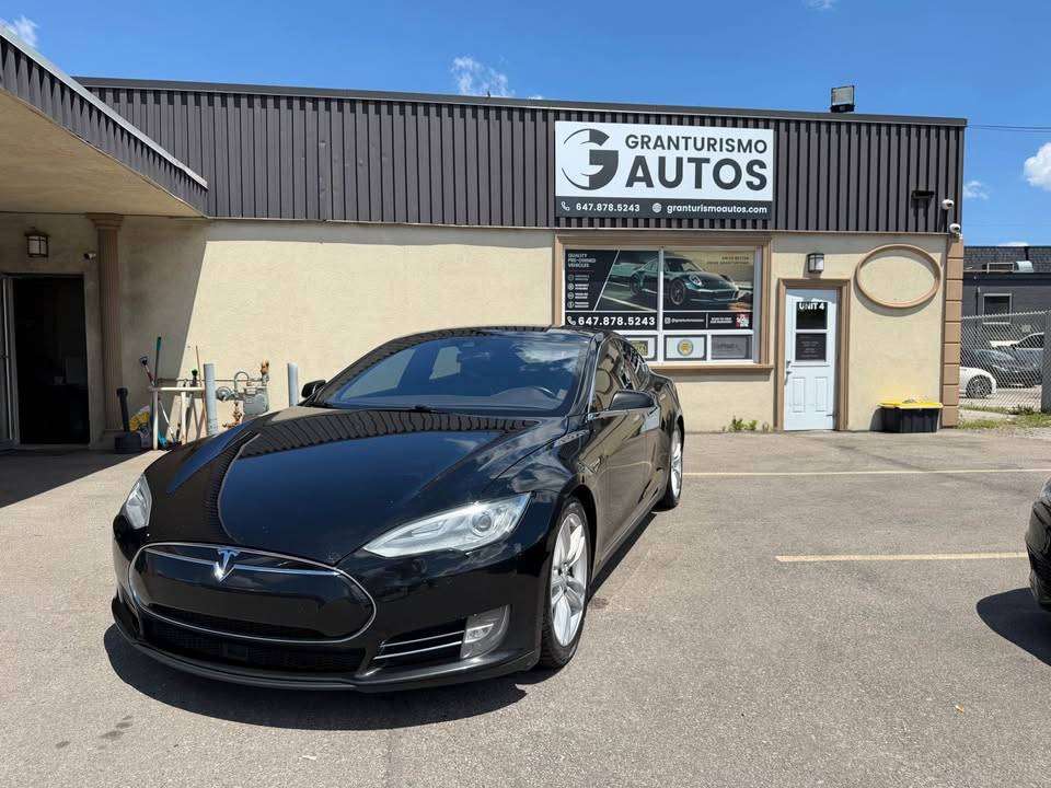 2015 Tesla Model S AWD