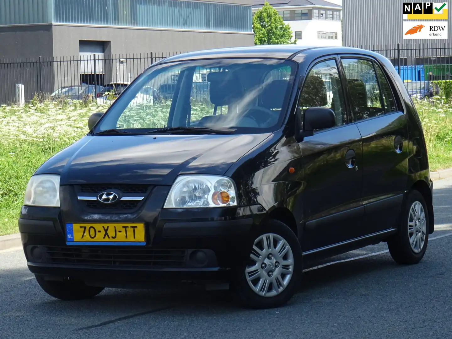 Hyundai Atos 1.1i 1-EIGENAAR 58DKM/NAP/AIRCO/ELEKRAM/PDC/APK Siyah - 1