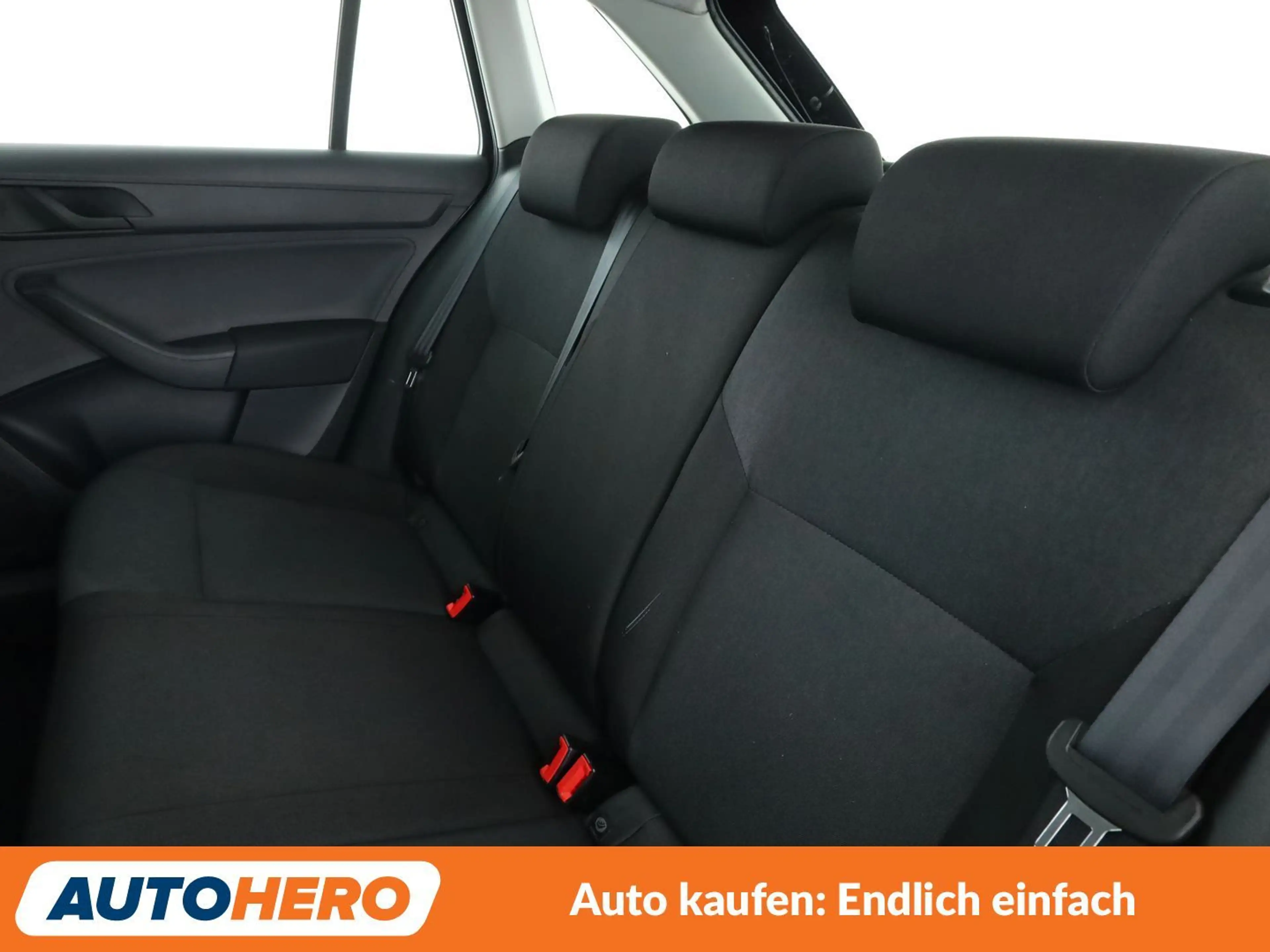 Skoda Rapid/Spaceback 1.2 TSI Cool Edition *PDC*ALU*KLIMA* — photo 14