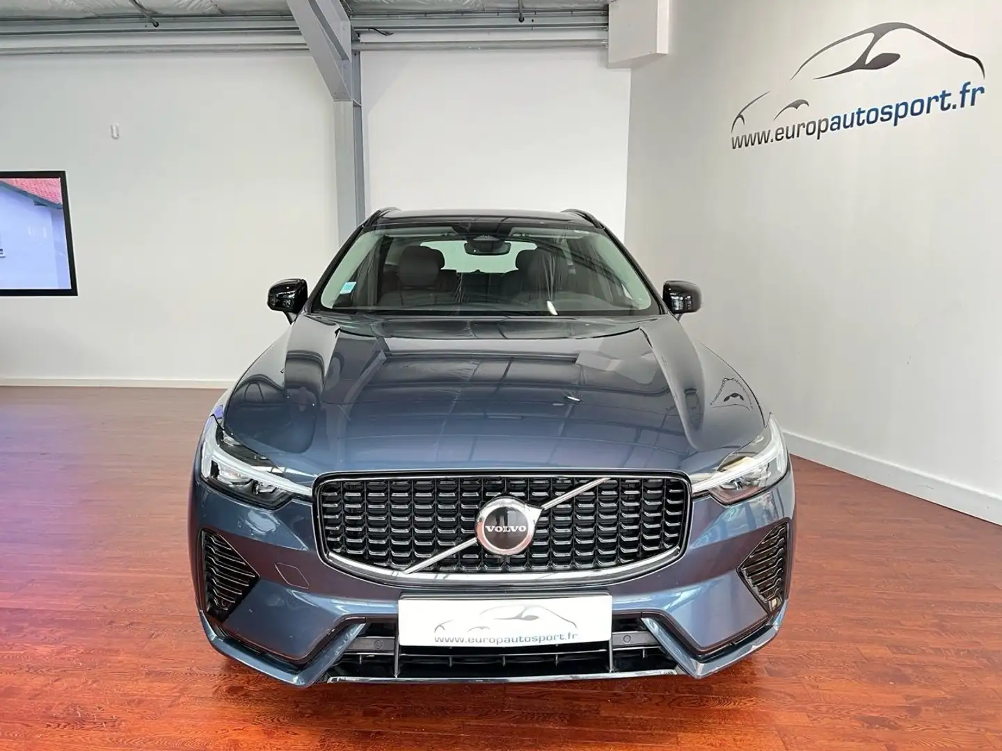 Volvo XC60 B4 197CH ULTIMATE STYLE DARK GEARTRONIC - 2