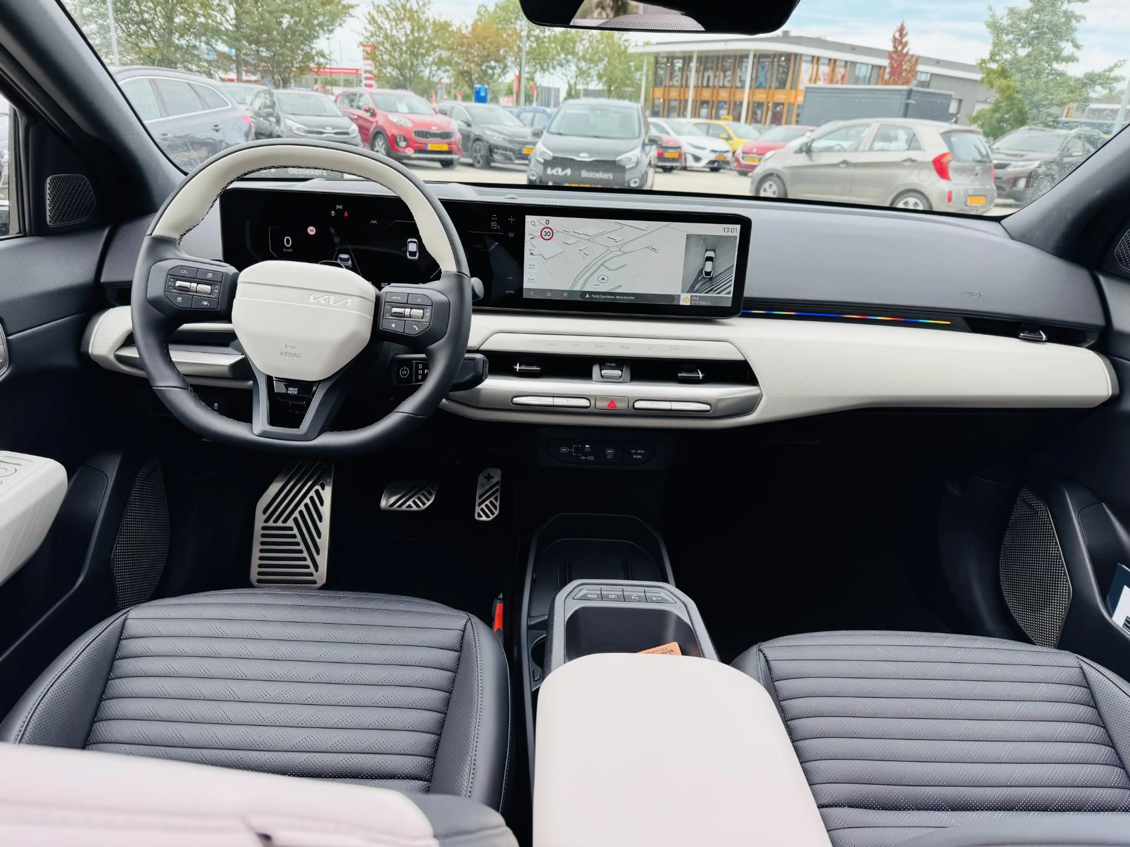 Kia EV4 GT-PlusLine 81.4 kWh Demo auto | kmstand kan iets — photo 8