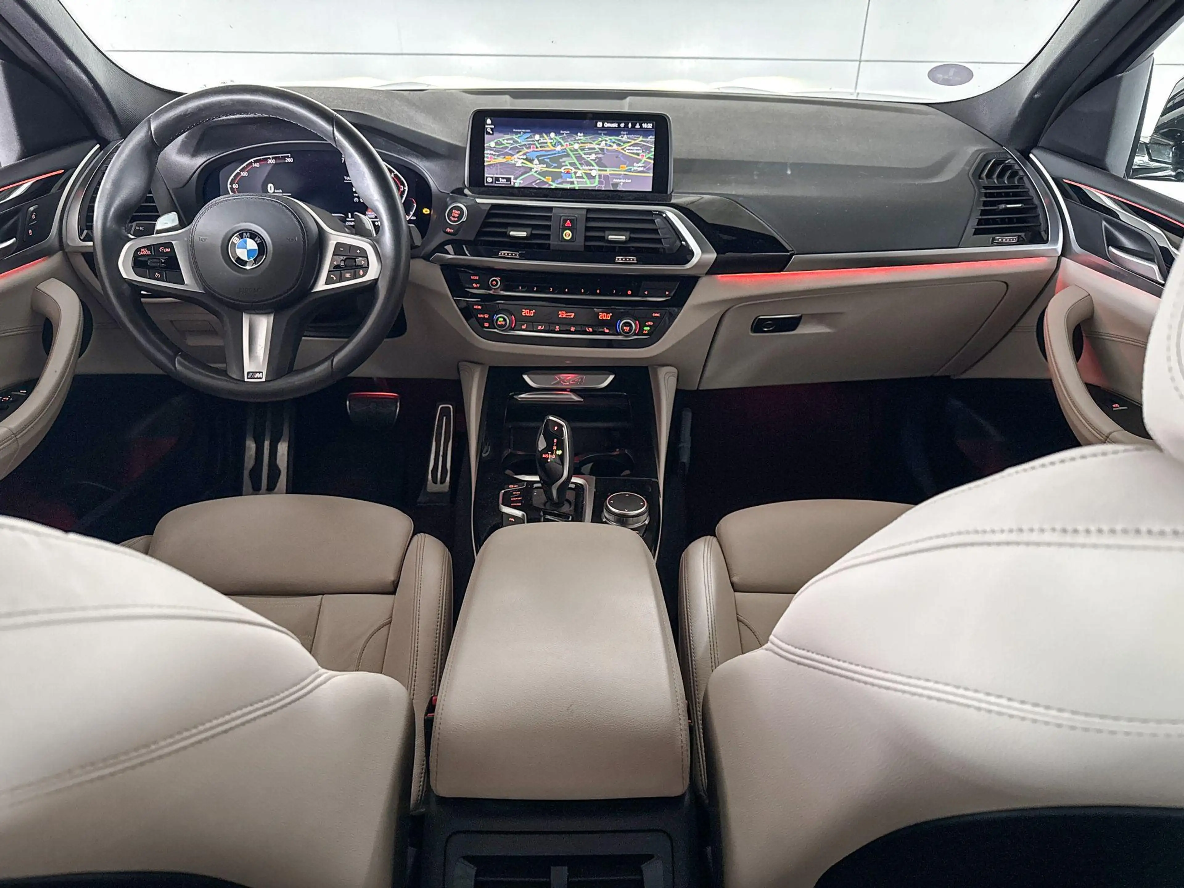 BMW X4 xDrive20i High Executive M-Sport — photo 10