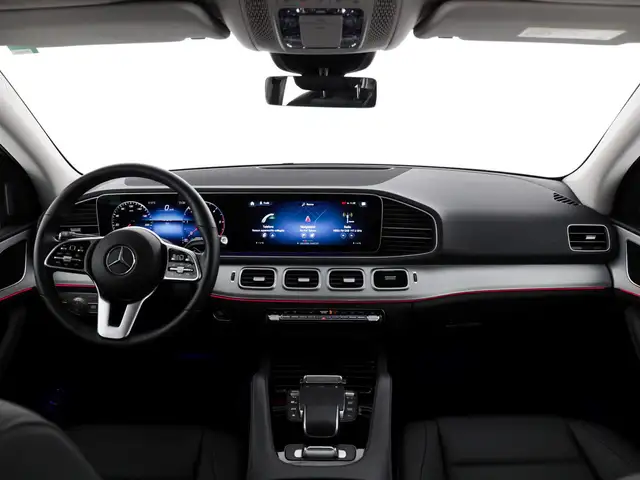 Mercedes-Benz GLE view 9