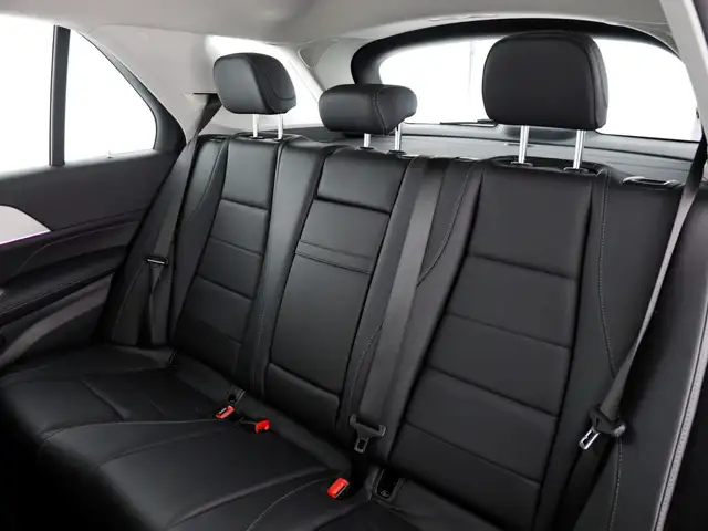 Mercedes-Benz GLE view 14