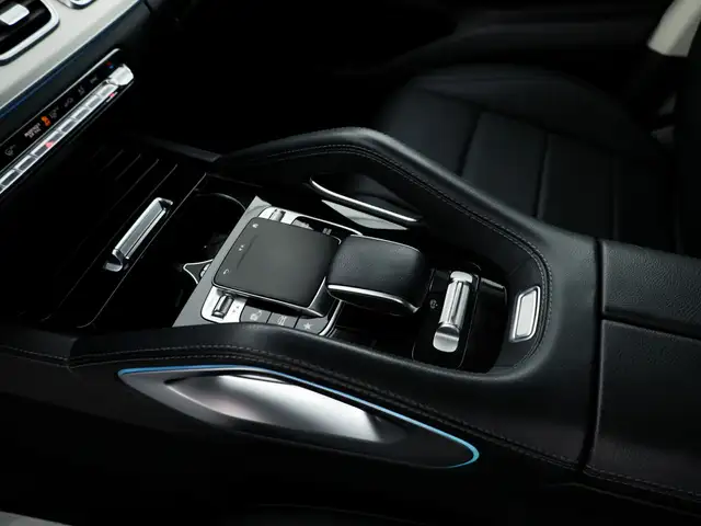 Mercedes-Benz GLE view 17