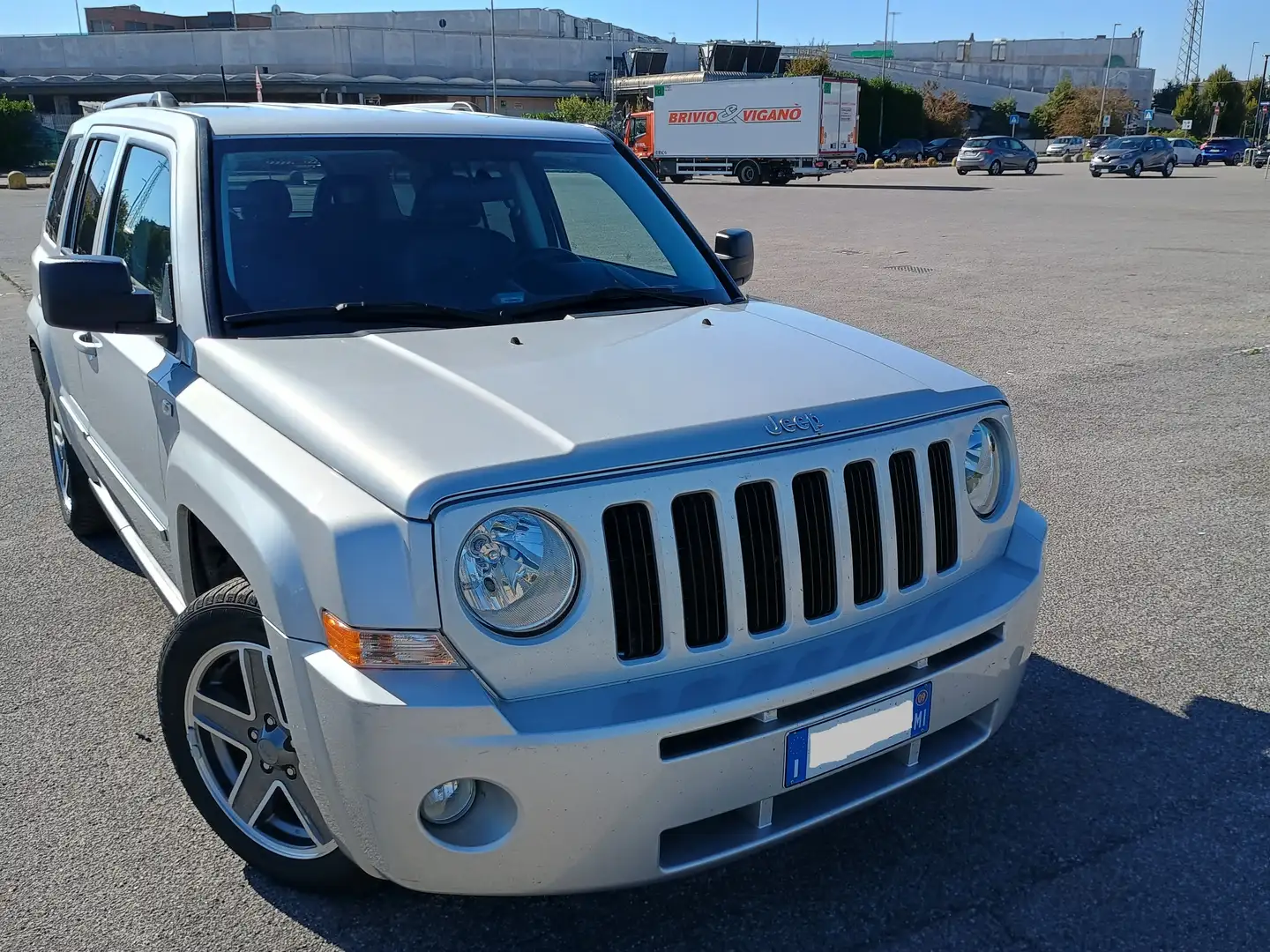 Jeep Patriot Patriot 2.0 td Limited 4wd dpf Grigio - 1
