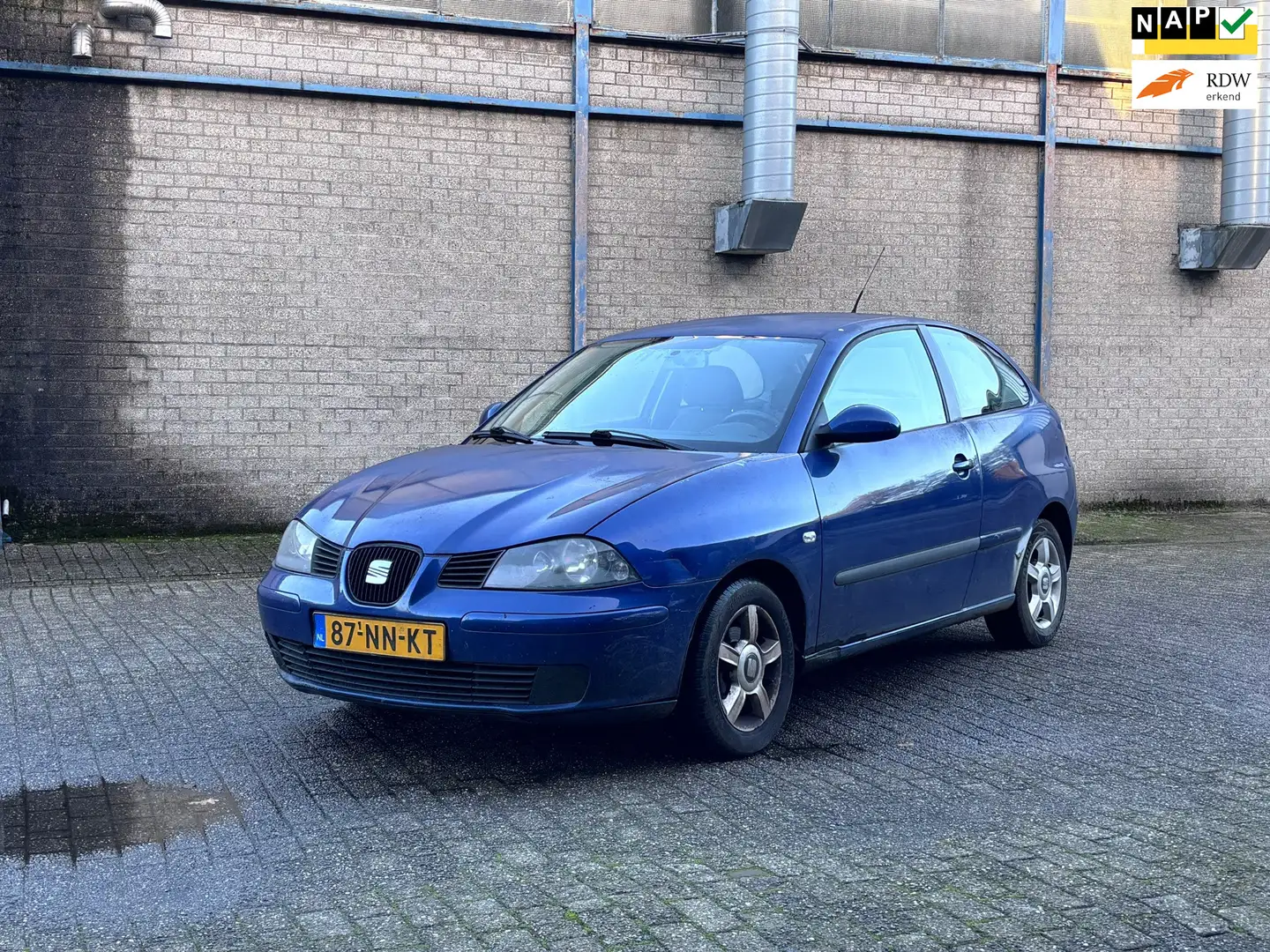 SEAT Ibiza 1.4-16V Stella | Automaat Nu € 750,-!!! Blauw - 1