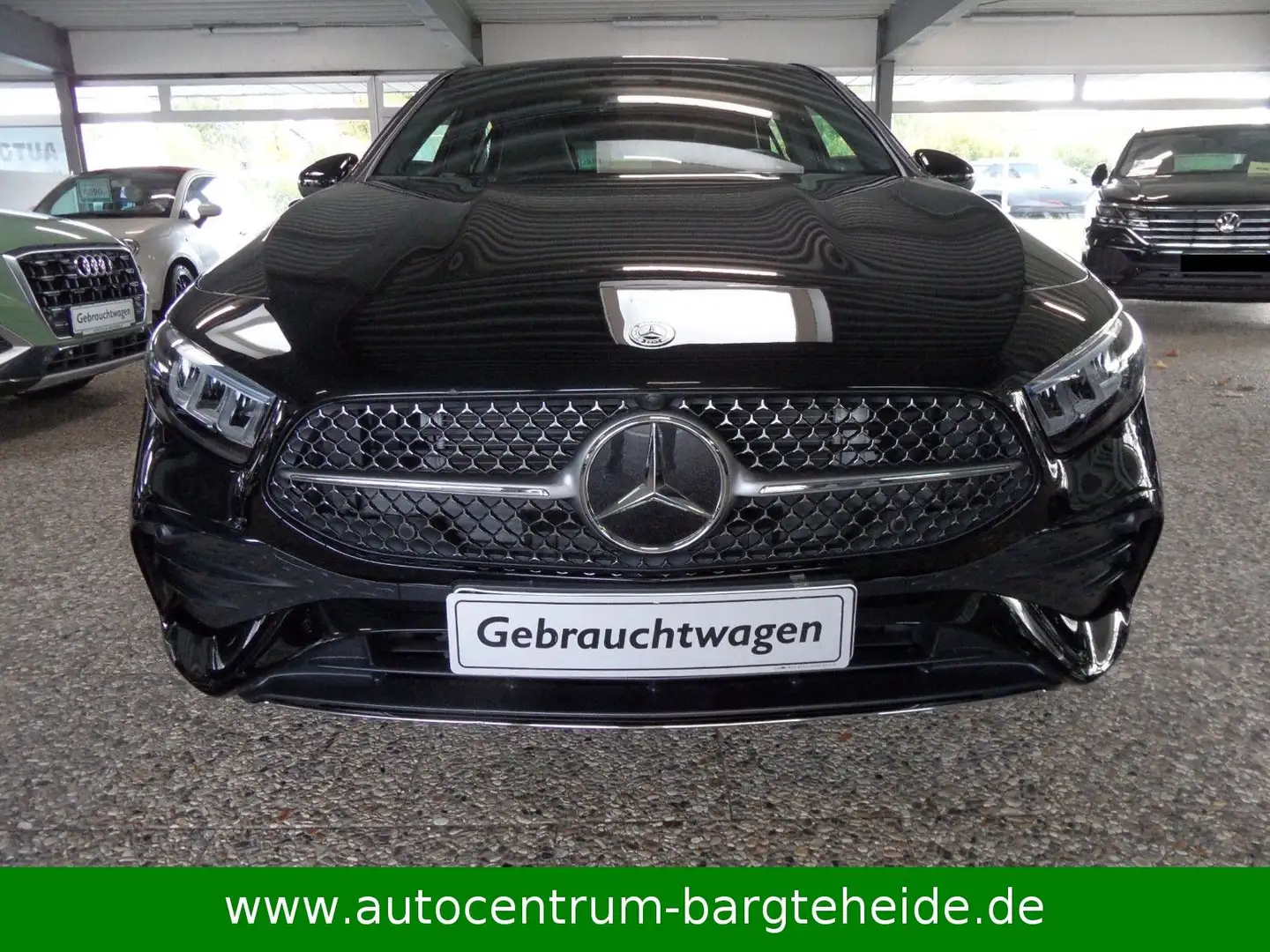 Mercedes-Benz A 250 4Matic AMG-Line KAMERA+NAVI+LED Zwart - 1