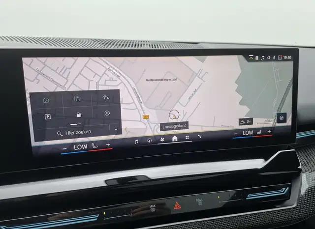BMW 5 Series view 15