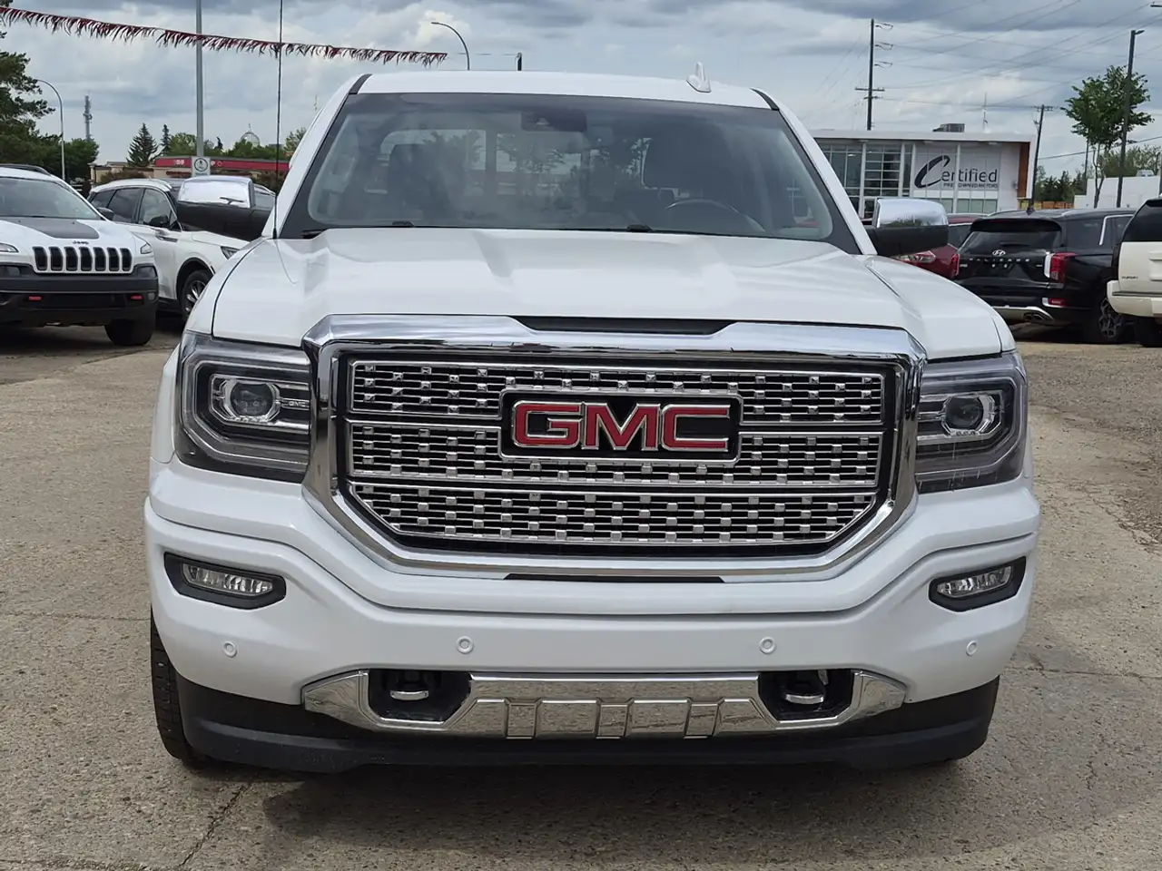 GMC Sierra 1500 photo GMC Sierra 1500