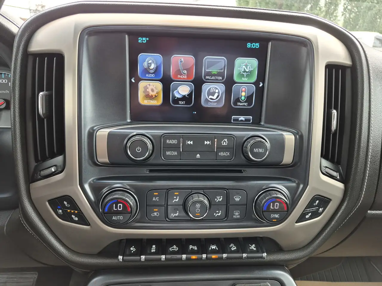 GMC Sierra 1500 photo GMC Sierra 1500