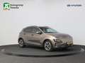 Hyundai KONA EV Premium 64 kWh | Navigatie | Leder | Camera | C Bruin - thumbnail 1