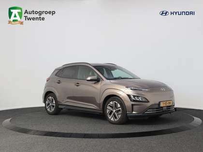 Hyundai KONA EV Premium 64 kWh | Navigatie | Leder | Camera | C