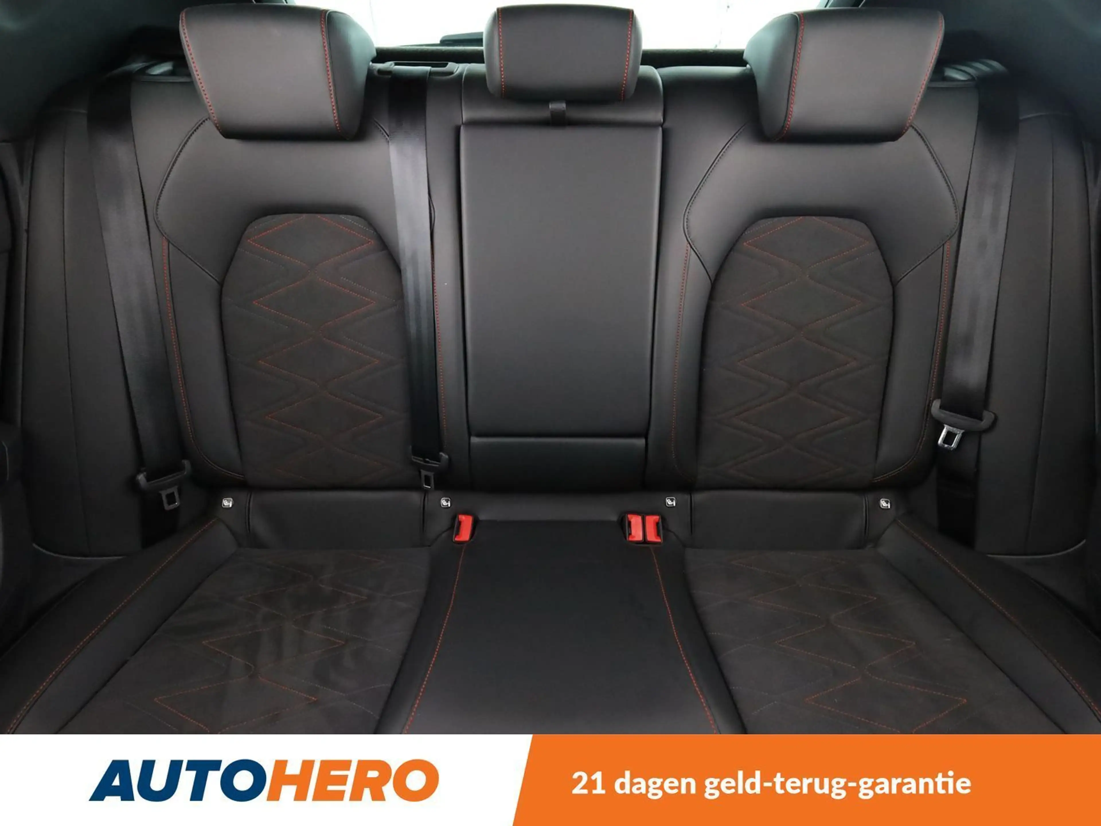 SEAT Leon e-Hybrid 1.4 TSI e-HYBRID FR — photo 15