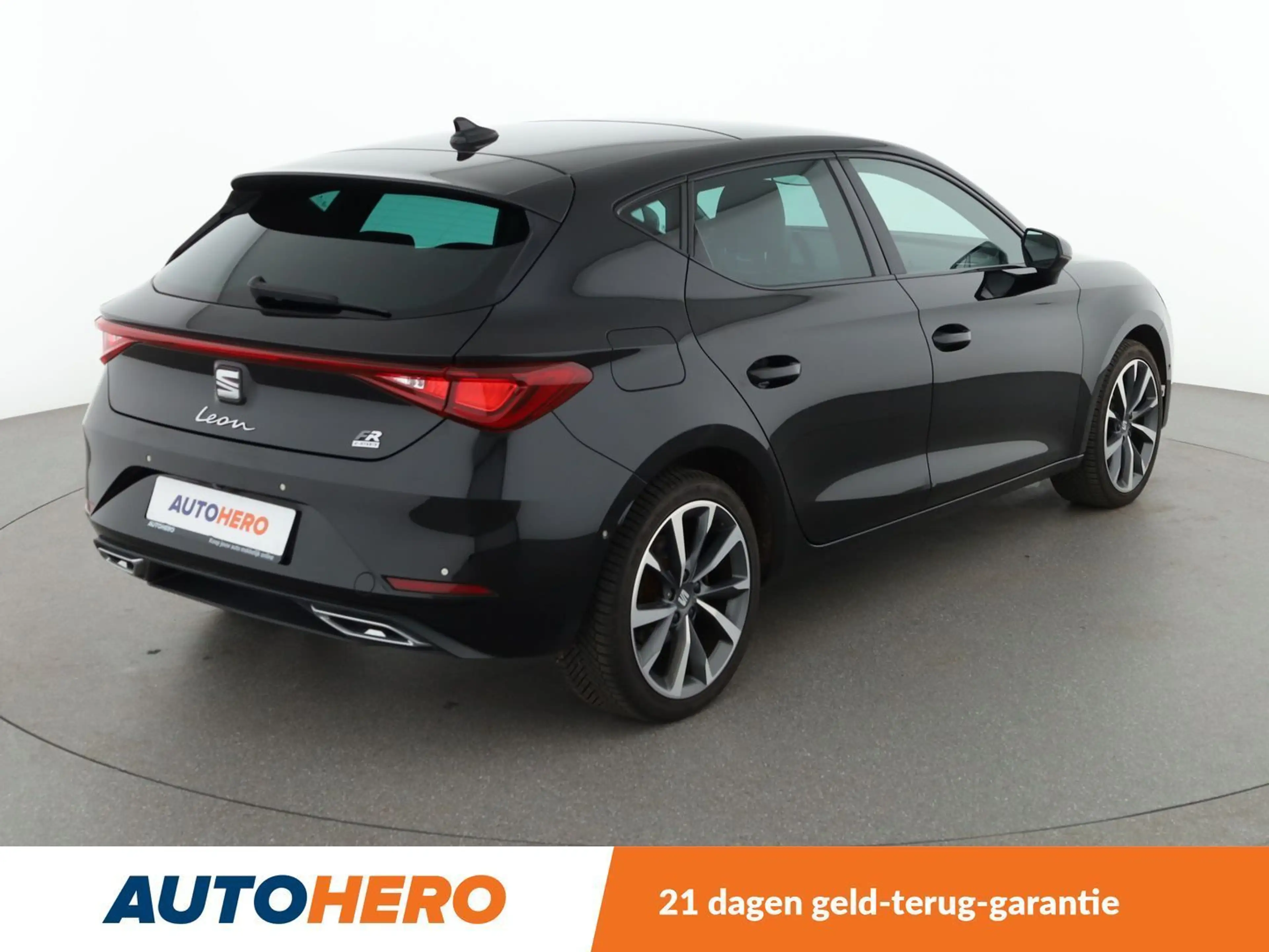 SEAT Leon e-Hybrid 1.4 TSI e-HYBRID FR — photo 6
