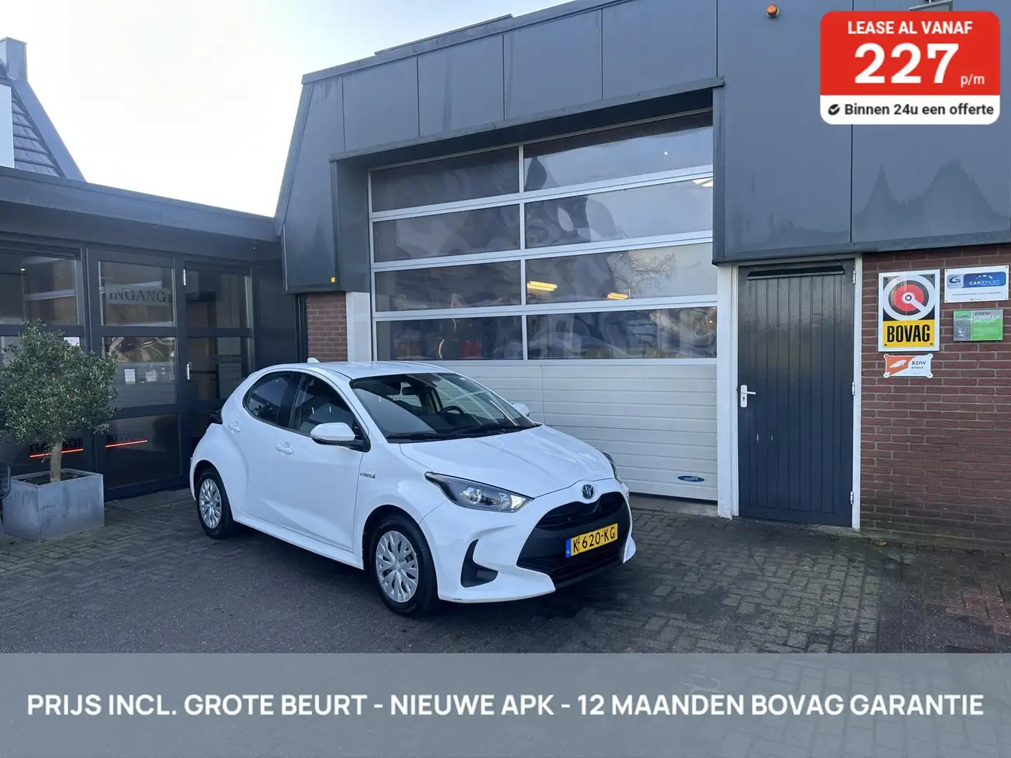 Toyota Yaris 1.5 Hybrid Active CARPLAY/ECC *ALL-IN PRIJS* Blanco - 1