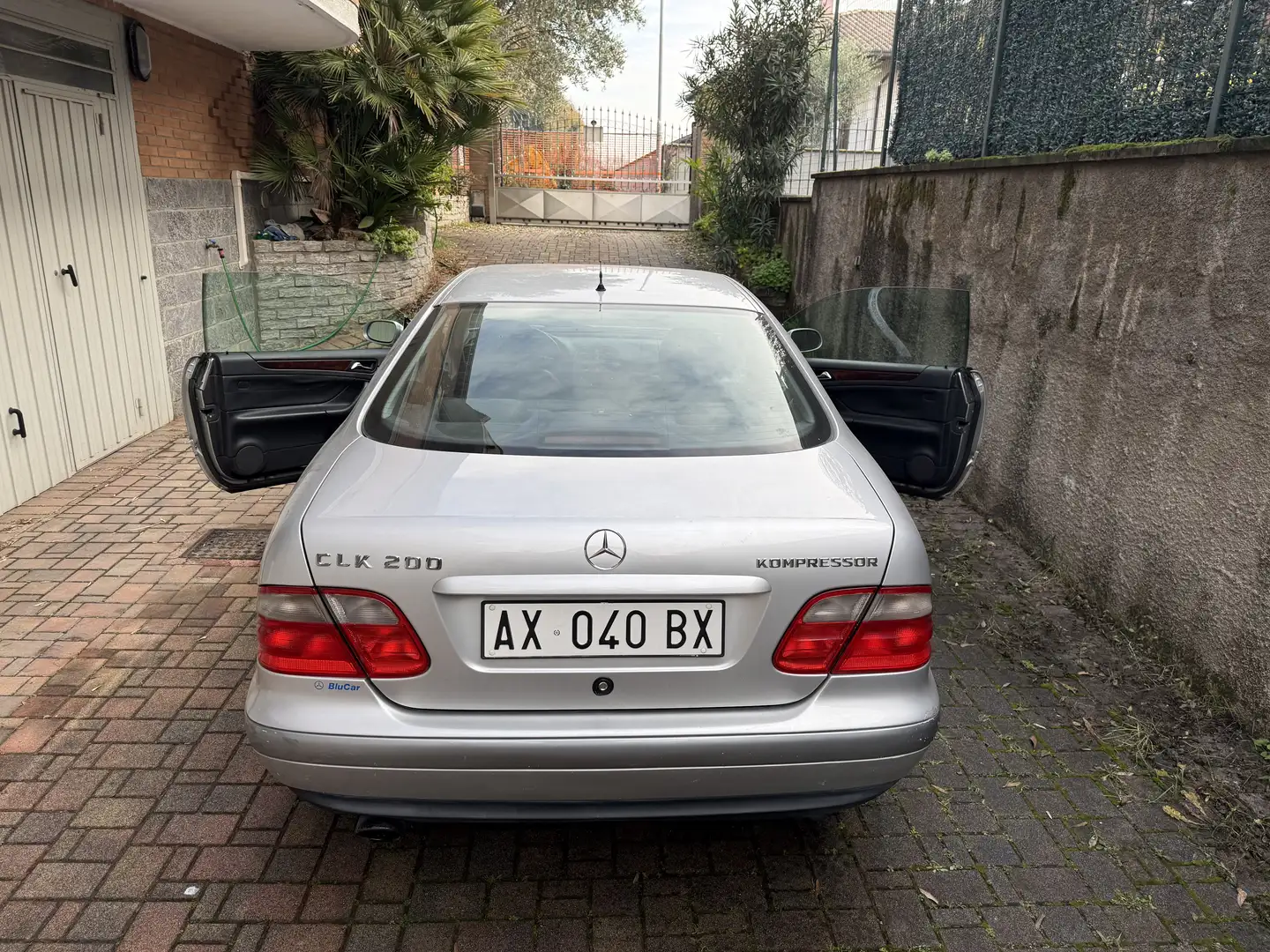 Mercedes-Benz CLK 200 CLK Coupe 200 k Elegance - 2