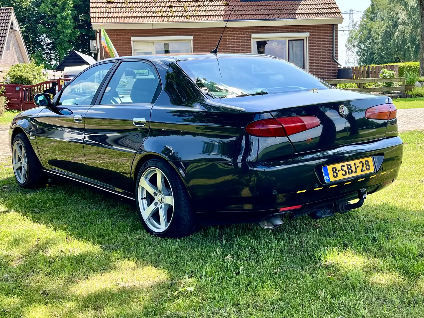 Alfa Romeo 147 2.4 JTD Distinctive Negru - 1