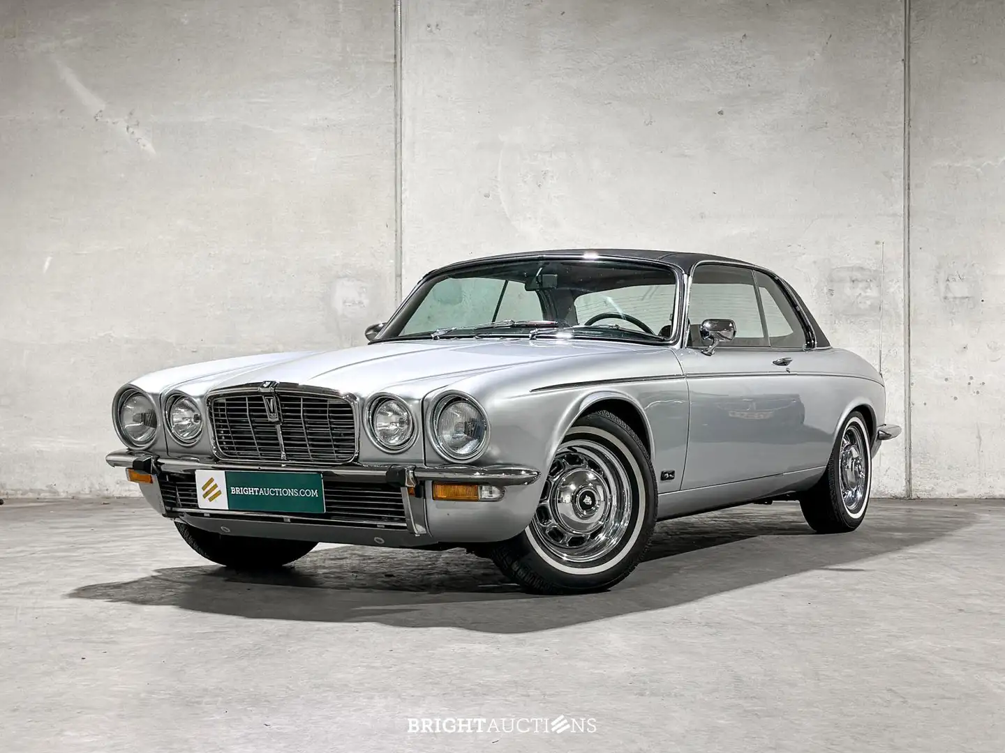 Jaguar XJ12 5.3 V12 Serie 2 Coupe - 1