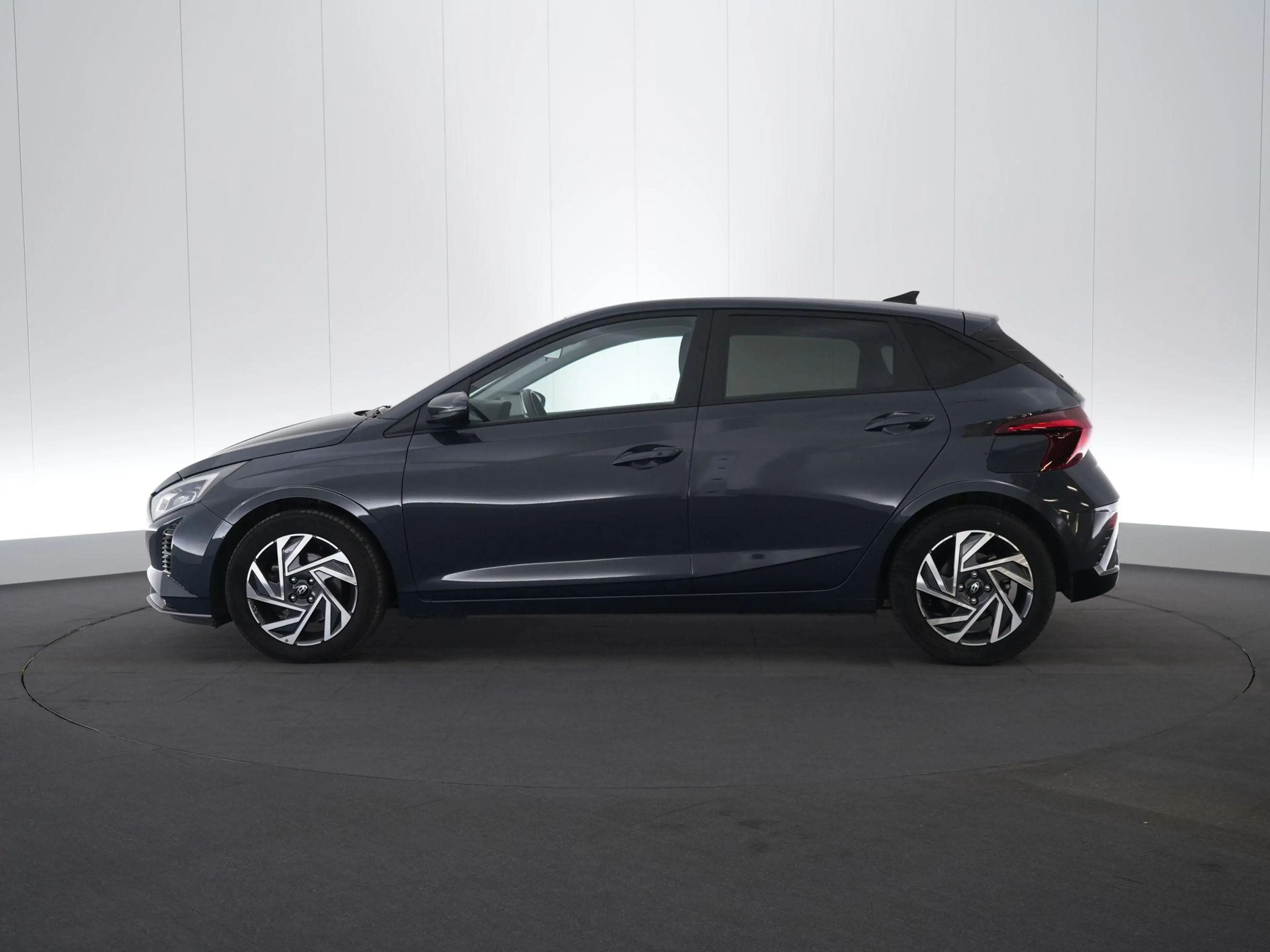 Hyundai i20 1.0 T-GDi 48V 7-DCT 74kW Techno — photo 4