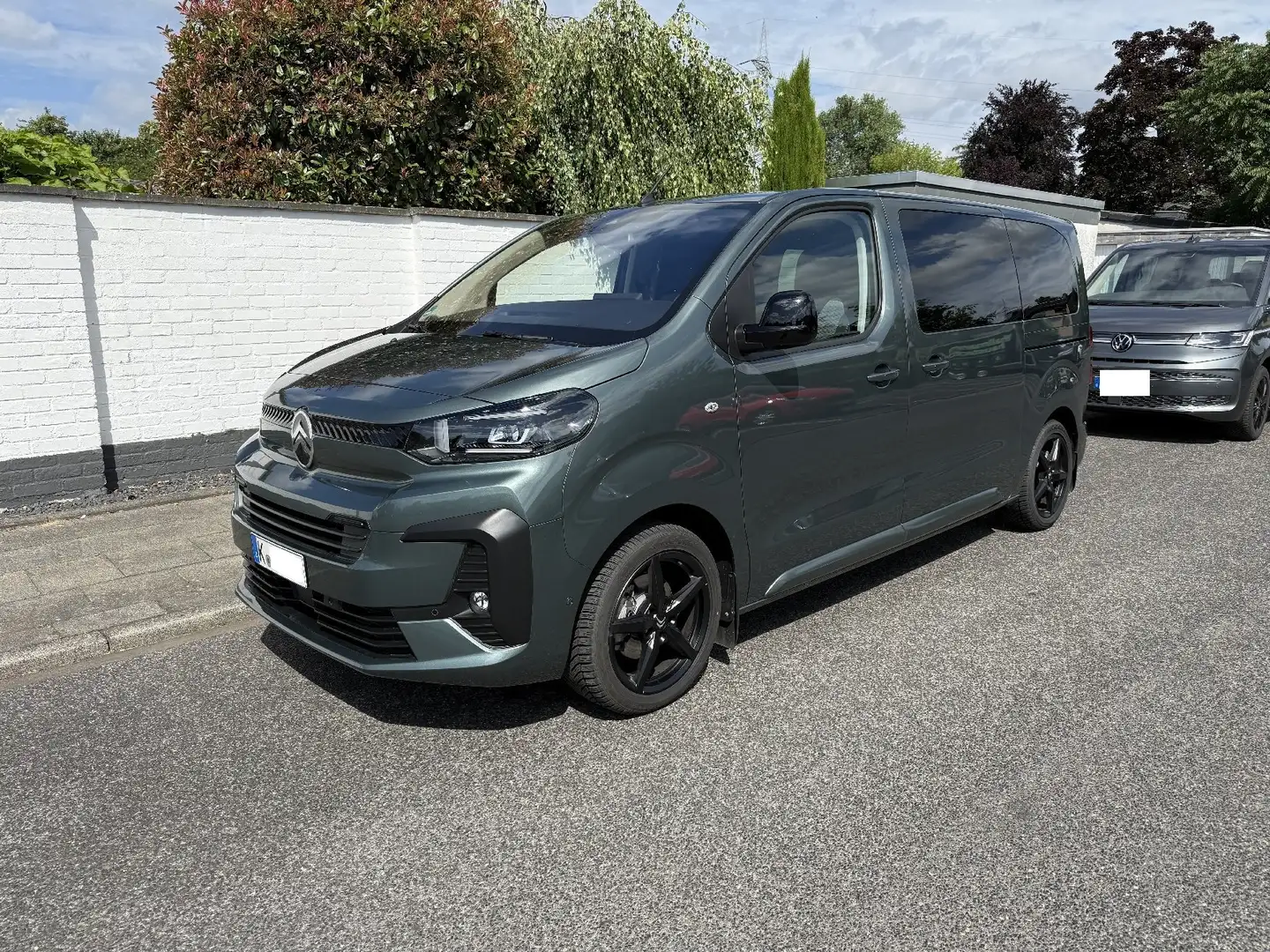 Citroen Spacetourer Spacetourer 2.0 BlueHDi 180 M 2.0 BlueHDi 180 EAT8 Grün - 1