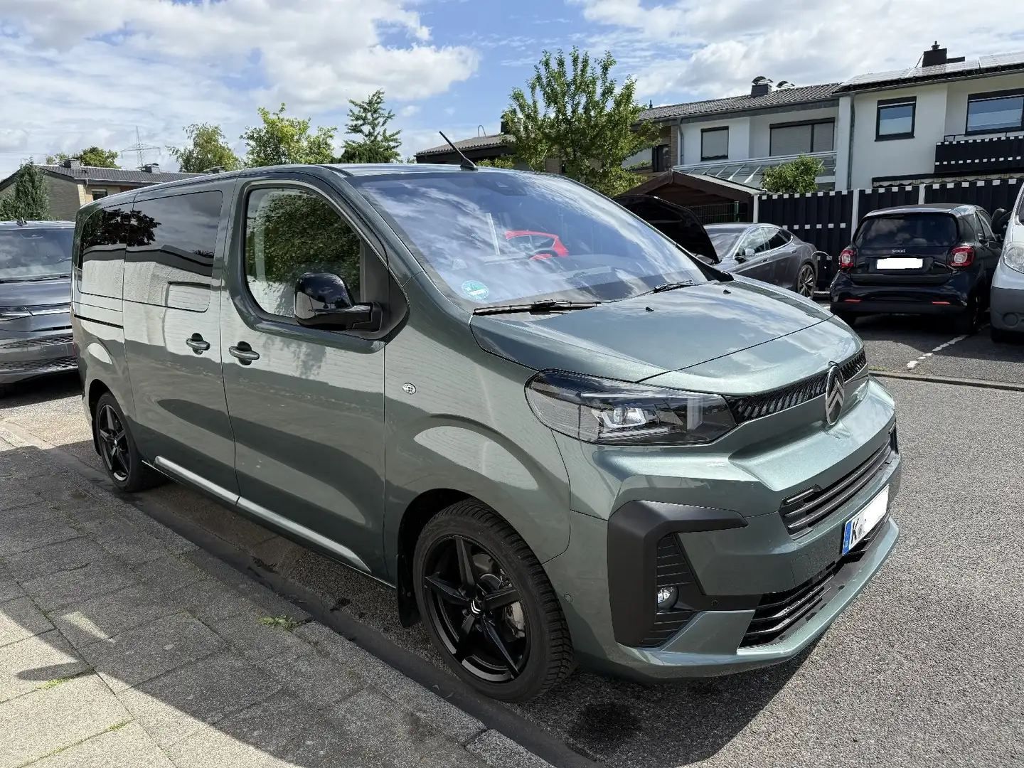 Citroen Spacetourer Spacetourer 2.0 BlueHDi 180 M 2.0 BlueHDi 180 EAT8 Grün - 2