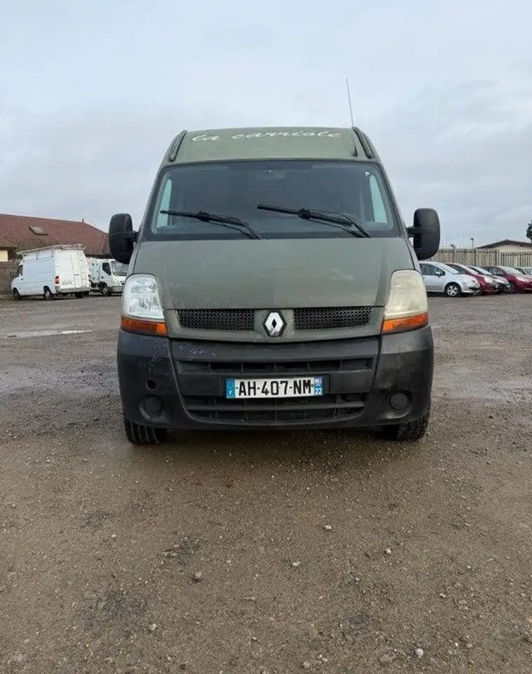 Renault Master 100 CV 2.5 dCi L2H2