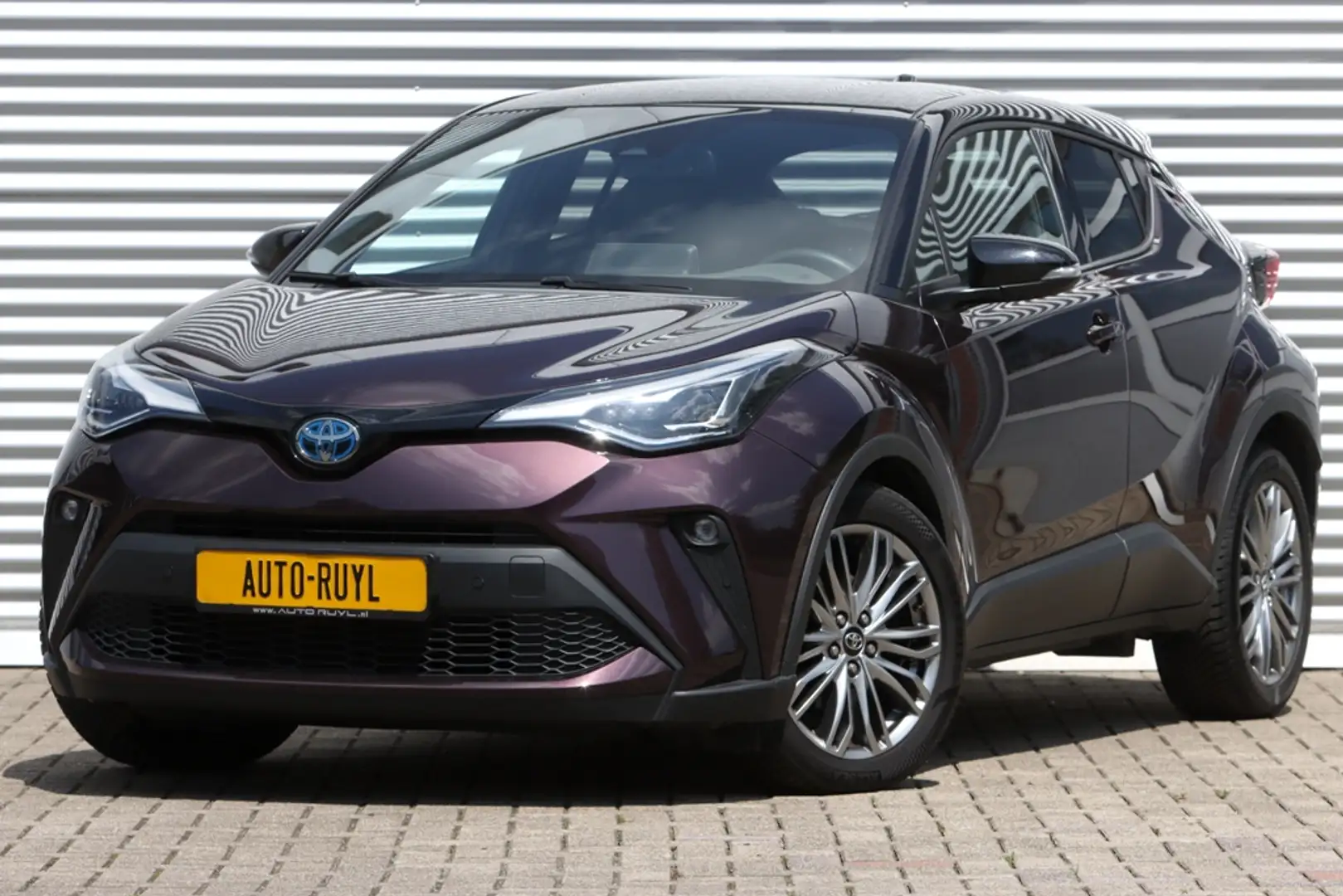 Toyota C-HR 1.8 Hybrid Style Bi-Tone Carplay / Safety Pakket / Marrone - 1