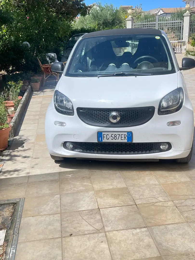 smart forTwo 1.0 Passion 71cv twinamic Bianco - 1