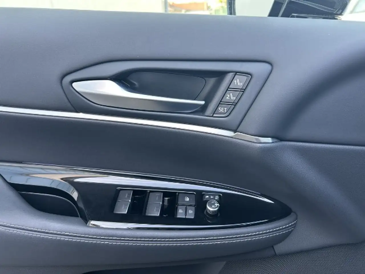 Toyota Mirai Advanced — photo 13