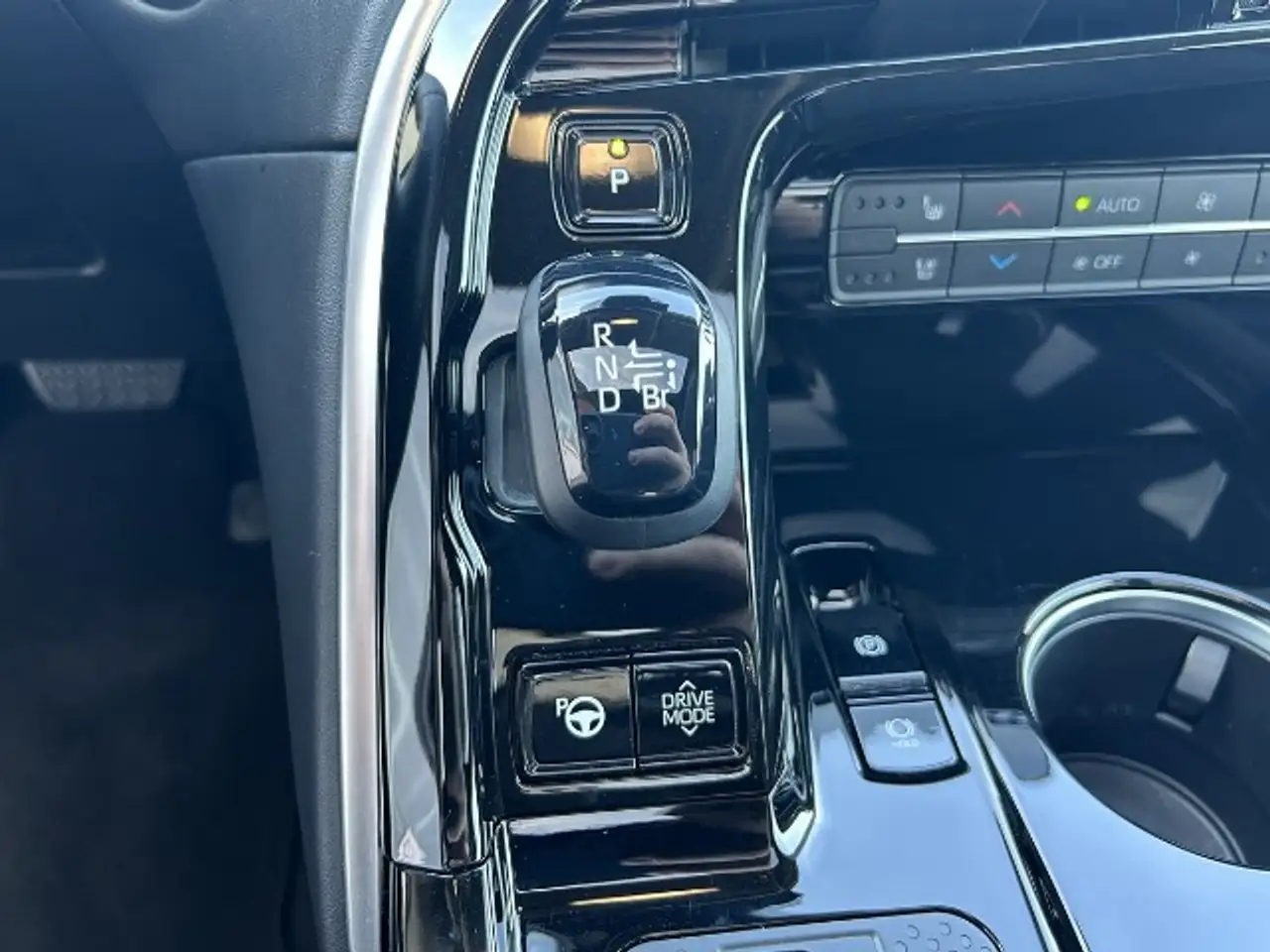 Toyota Mirai Advanced — photo 8