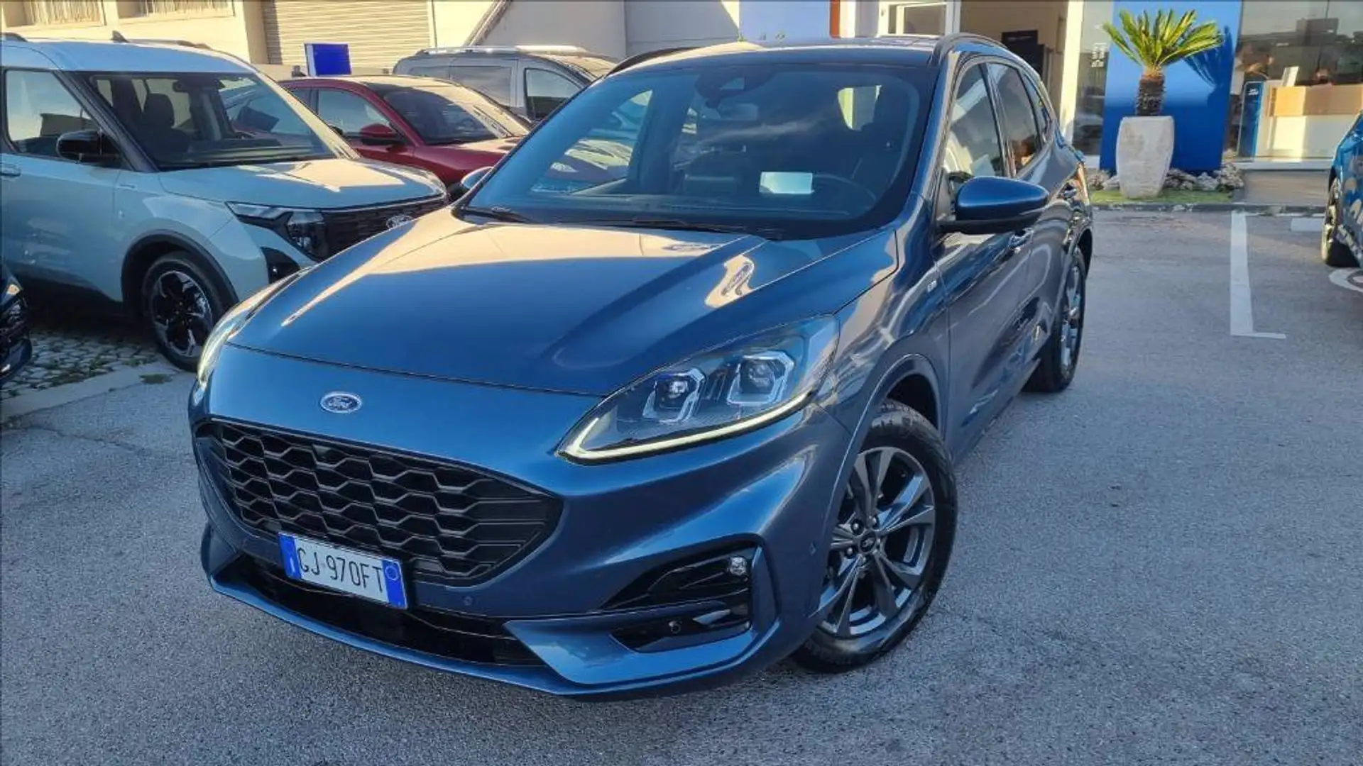 Ford Kuga 1.5 ecoblue ST-Line X 2wd 120cv auto Bleu - 1