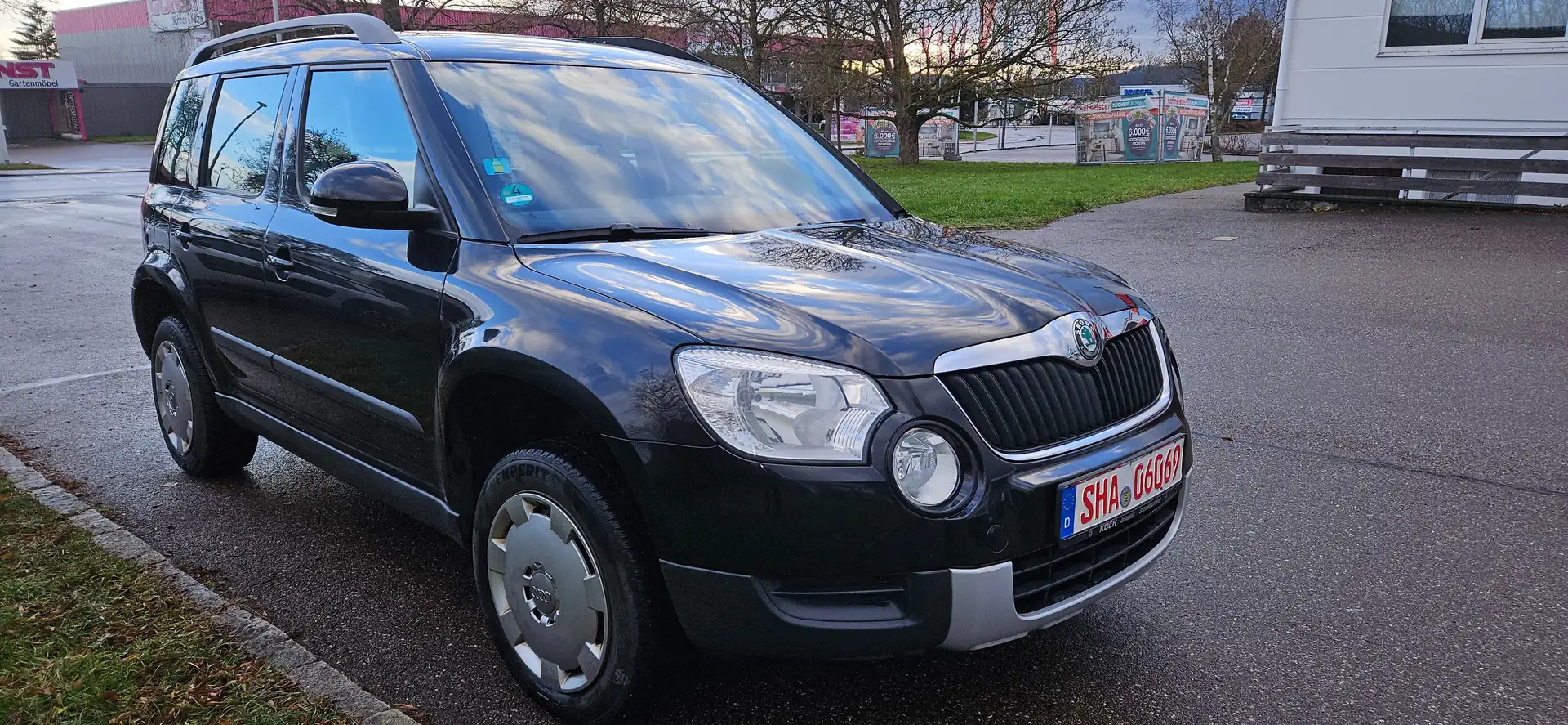 Skoda Yeti Ambition 1.8 TSI 4x4**Klimaautomatik** Negro - 2