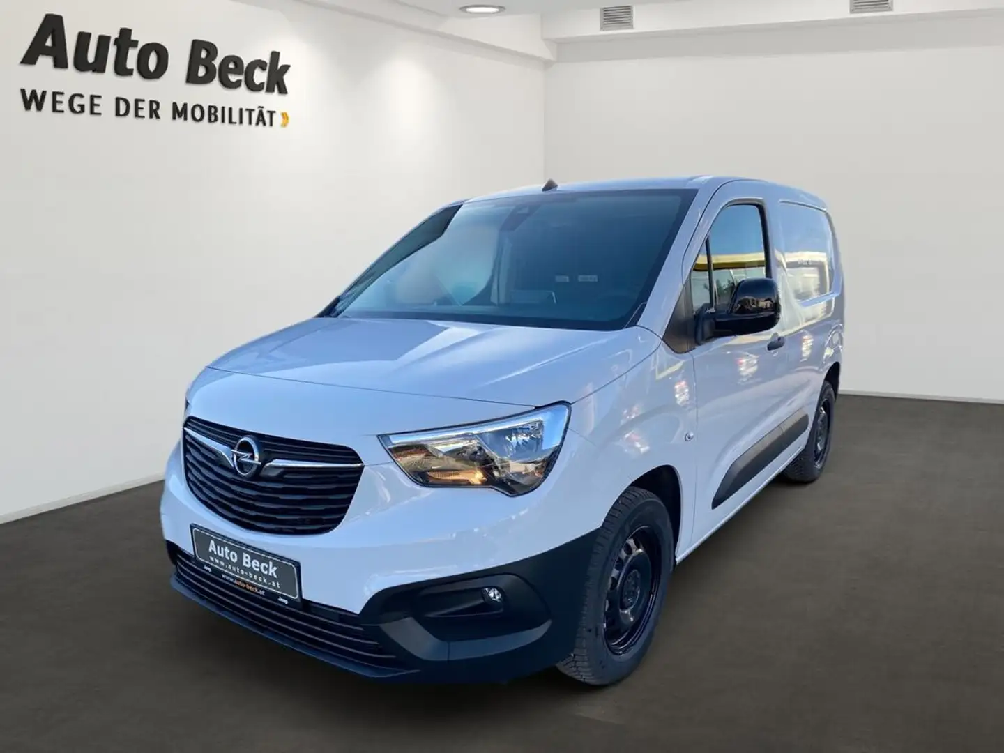 Opel Combo Cargo M BlueHDI 130 S&S Weiß - 1
