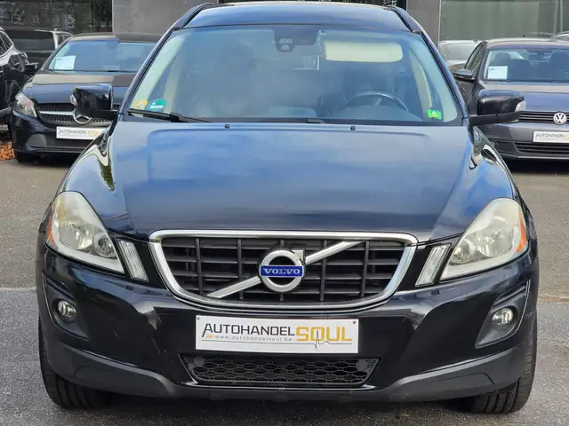Volvo XC60 view 6
