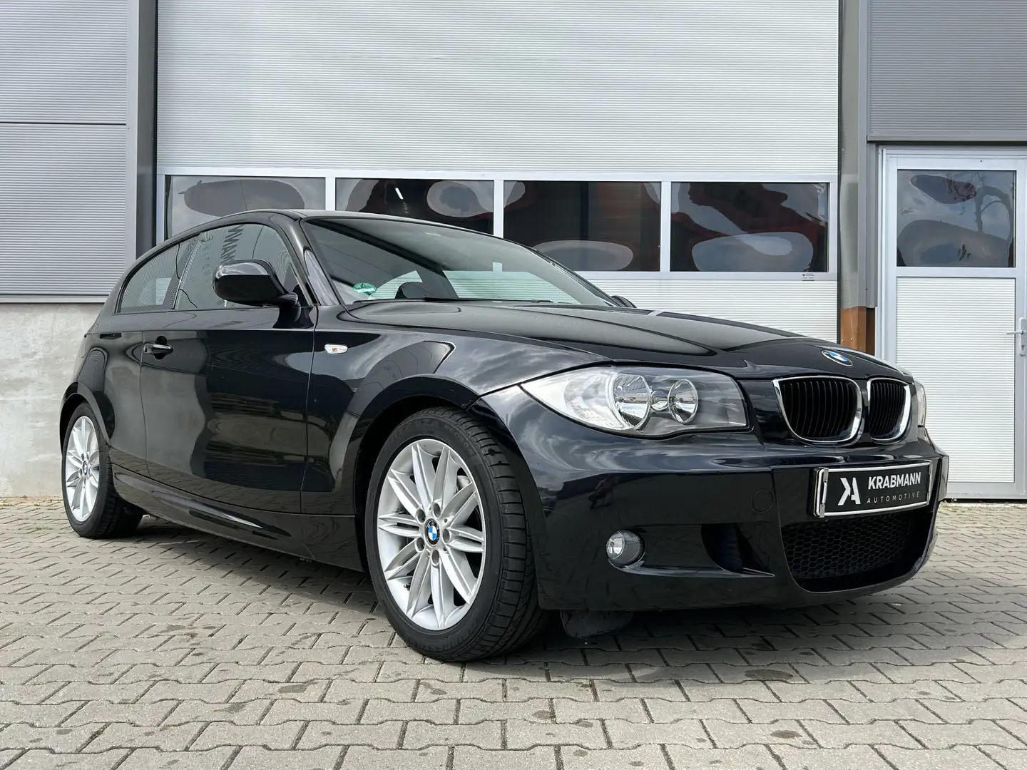 BMW 116 1-serie 116i Executive M-Sport|Dealer Onderhouden Black - 2