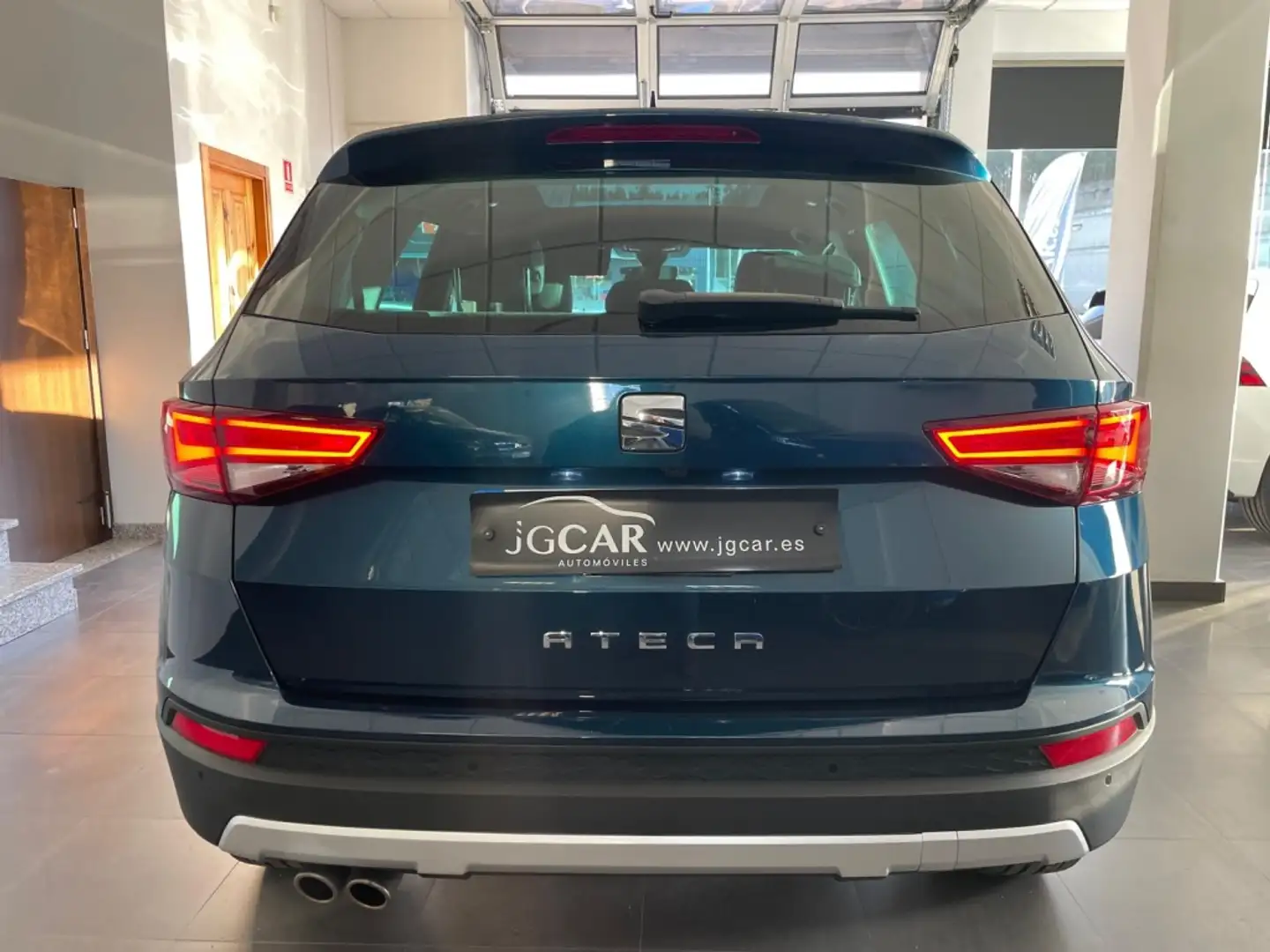 SEAT Ateca 1.5 EcoTSI S&S Xcellence DSG Blau - 2