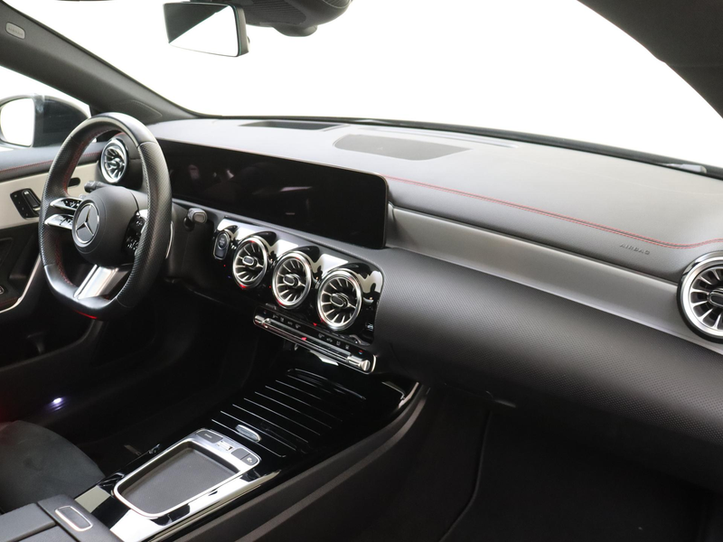 Mercedes-Benz CLA 250 e Star Edition AMG Line Plus Panoramadak / Head-up — photo 5